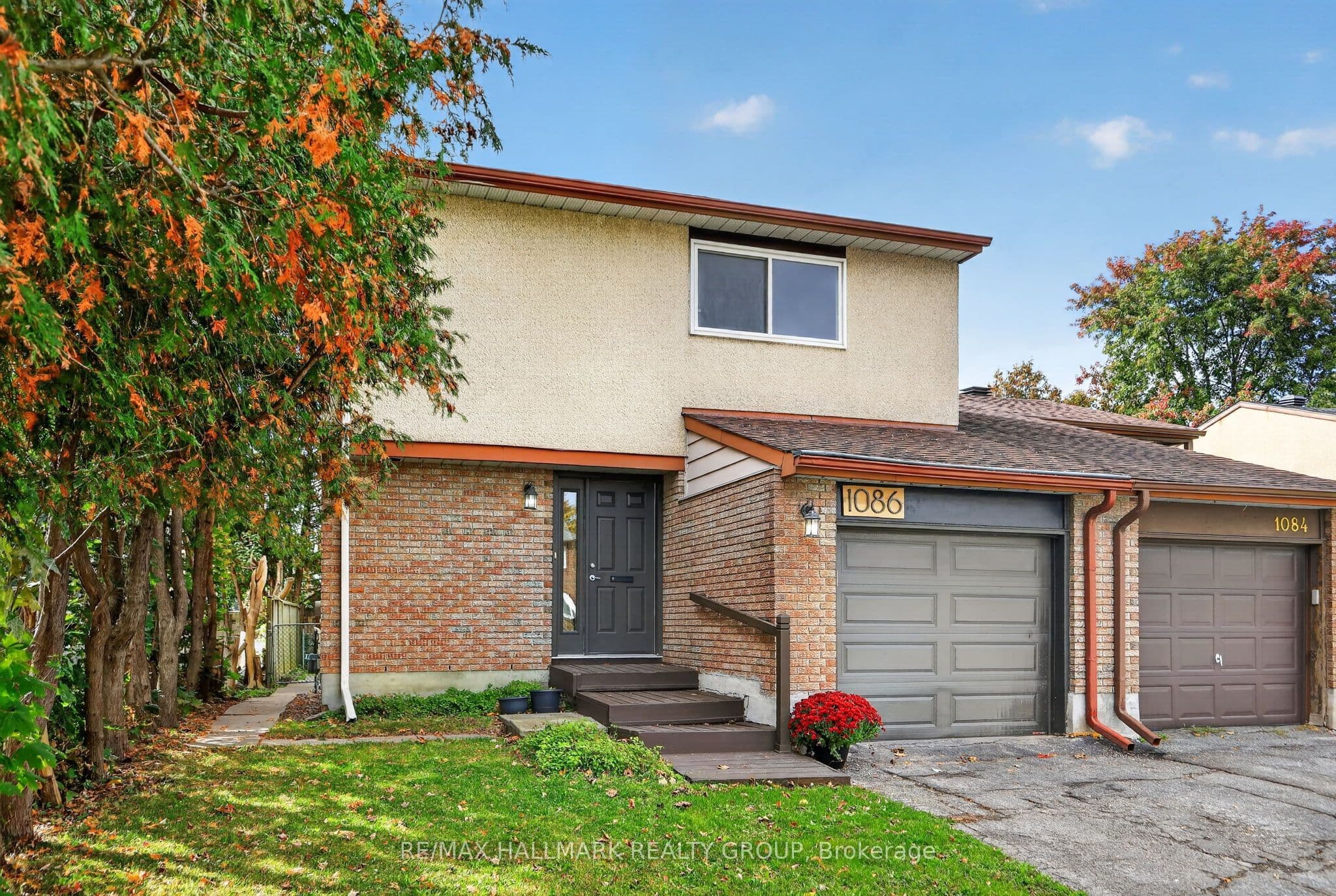 1086 Barwell Avenue, Britannia Heights - Queensway Terrace N and Area, ON K2B 8H5