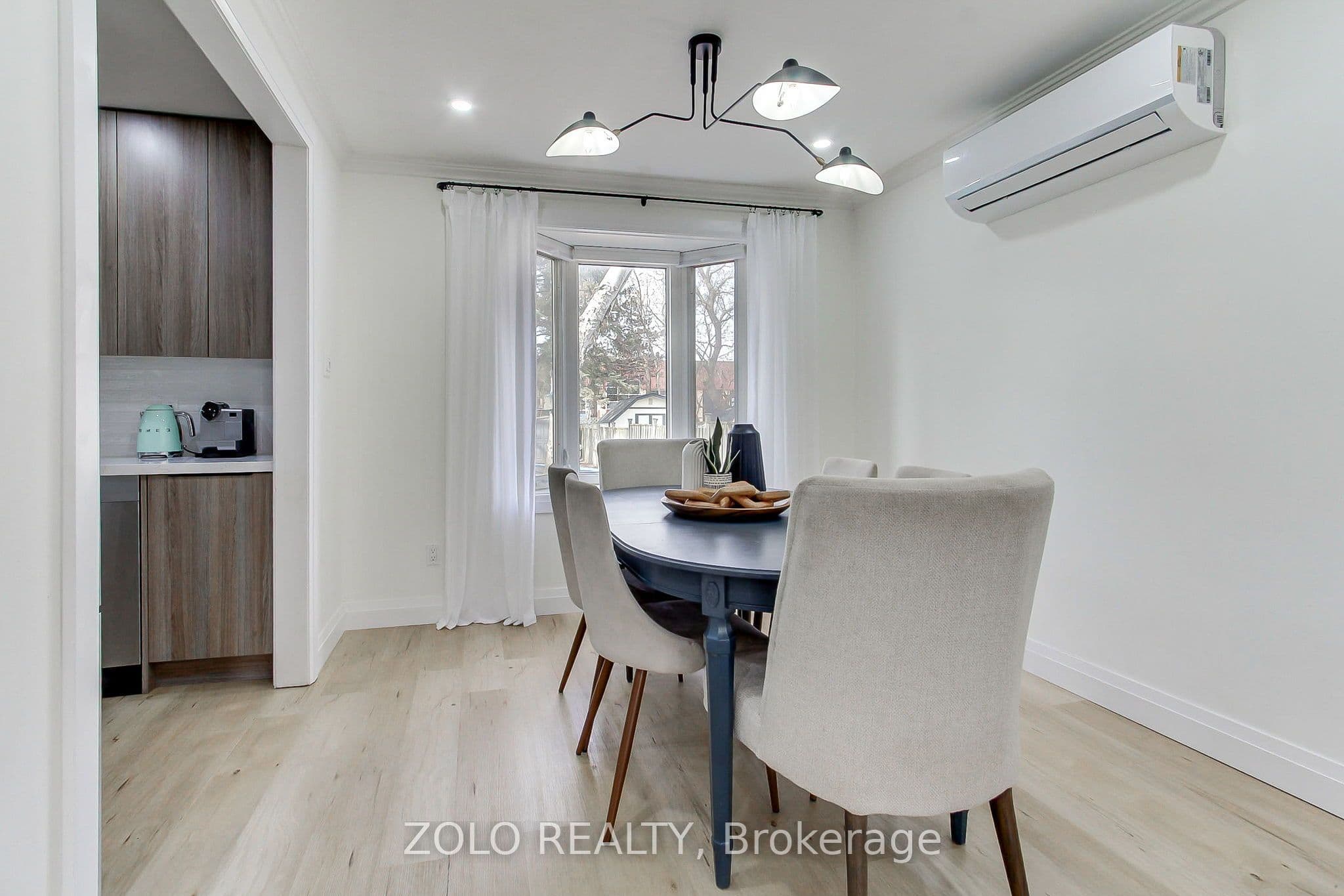 388 Terry Drive, Newmarket, ON L3Y 5E7