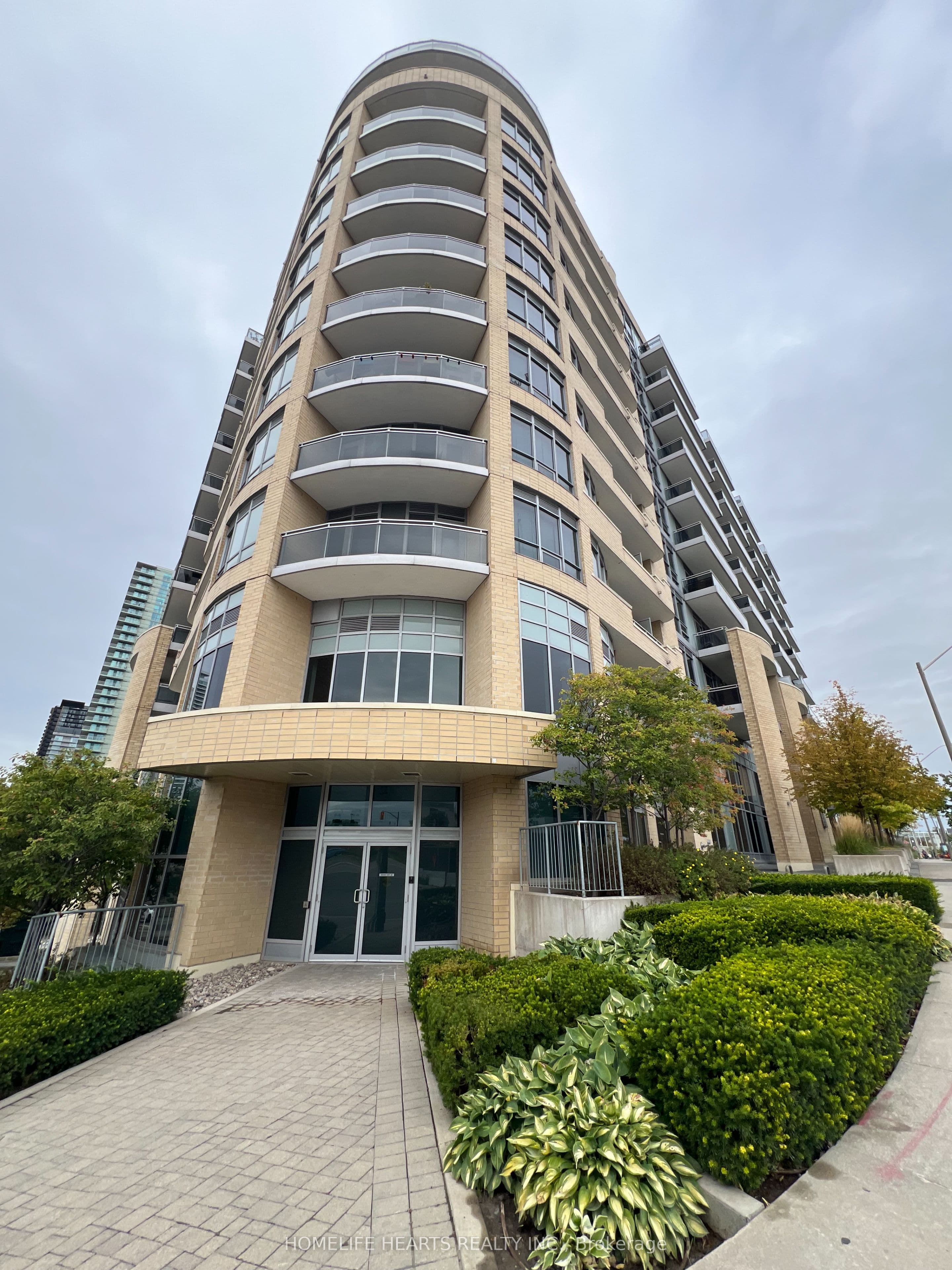 2756 Old Leslie Street 301, Toronto, ON M2K 0E2