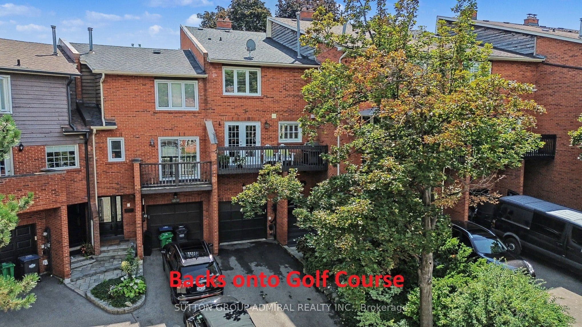 1230 Cornerbrook Place, Mississauga, ON L5C 3J4