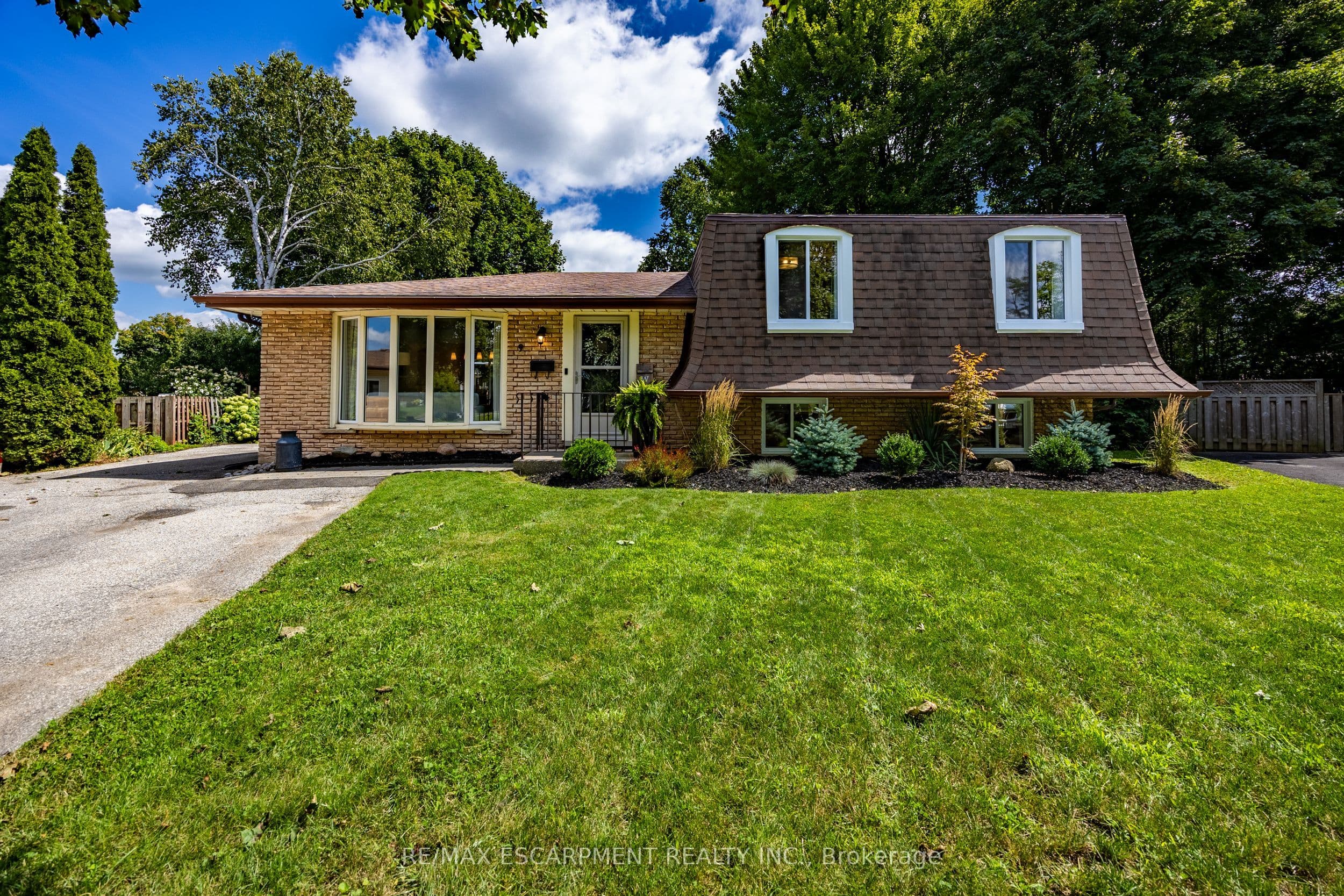 9 Normandy Circle, Norfolk, ON N3Y 4J6
