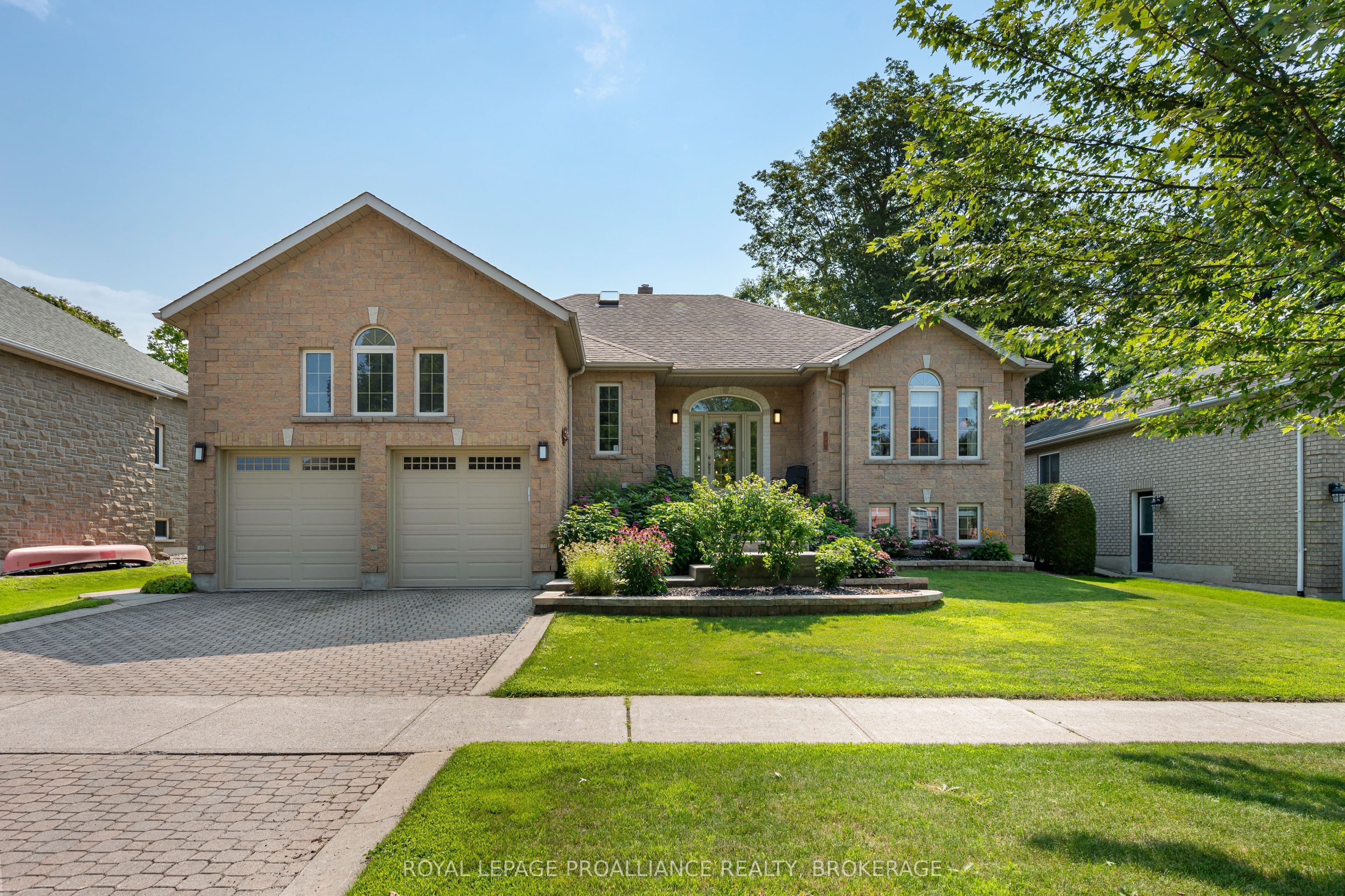 26 Kenwoods Circle, Kingston, ON K7K 6Y1