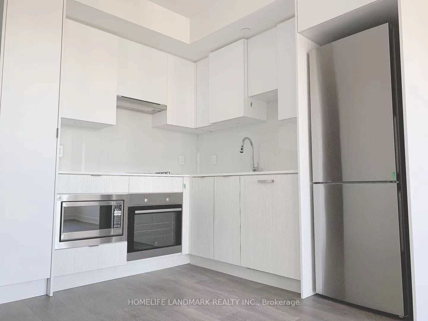 99 Broadway Avenue 2311, Toronto, ON M4P 0E3