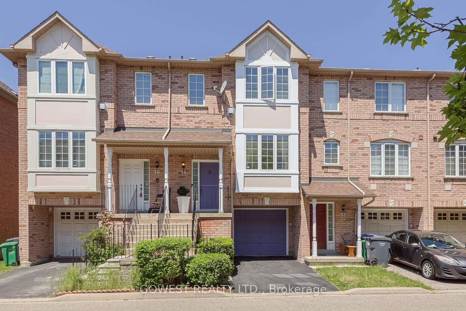 80 Acorn Place 14, Mississauga, ON L4Z 4E2