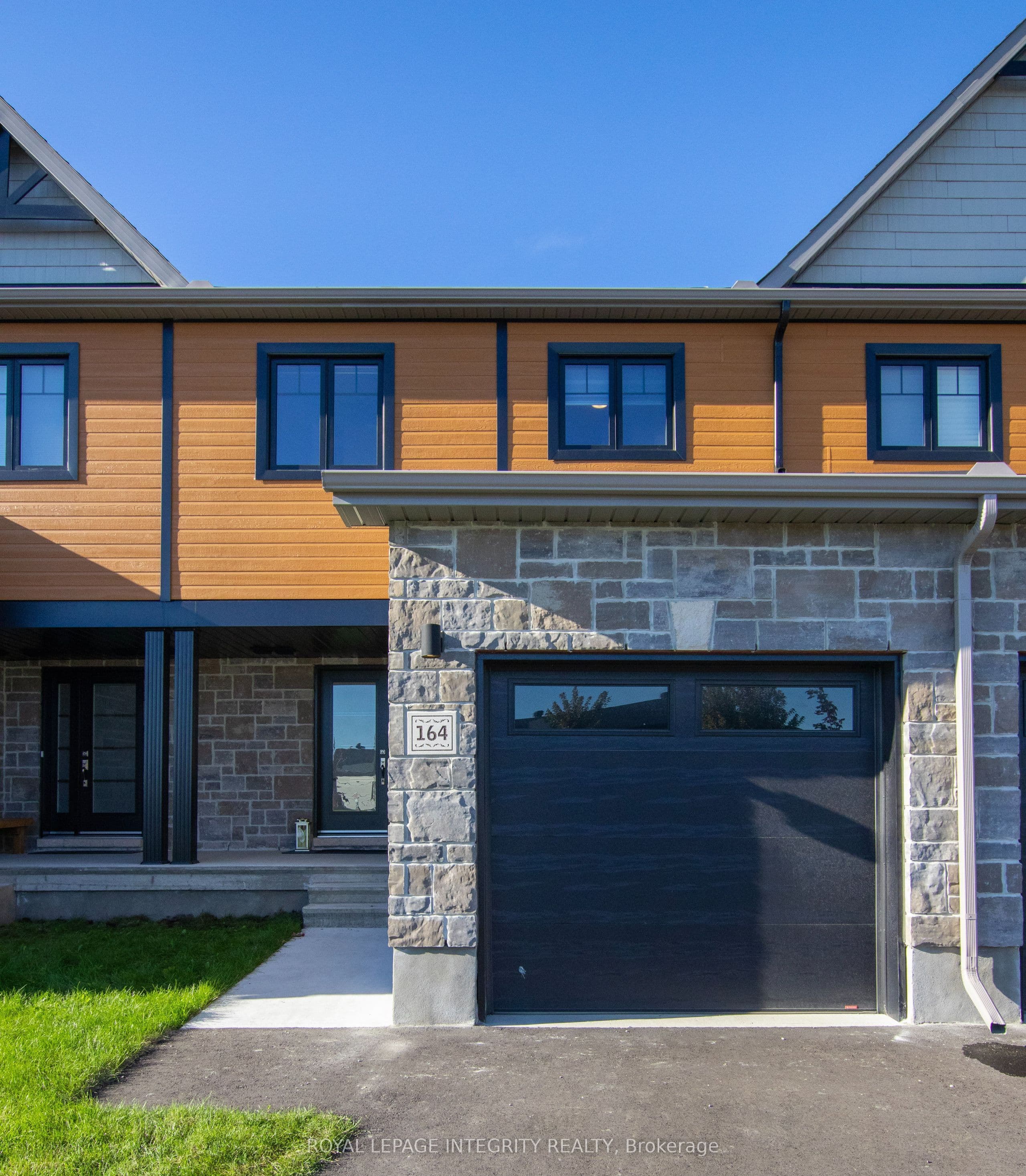 164 St-Malo Place, Russell, ON K0A 1W0