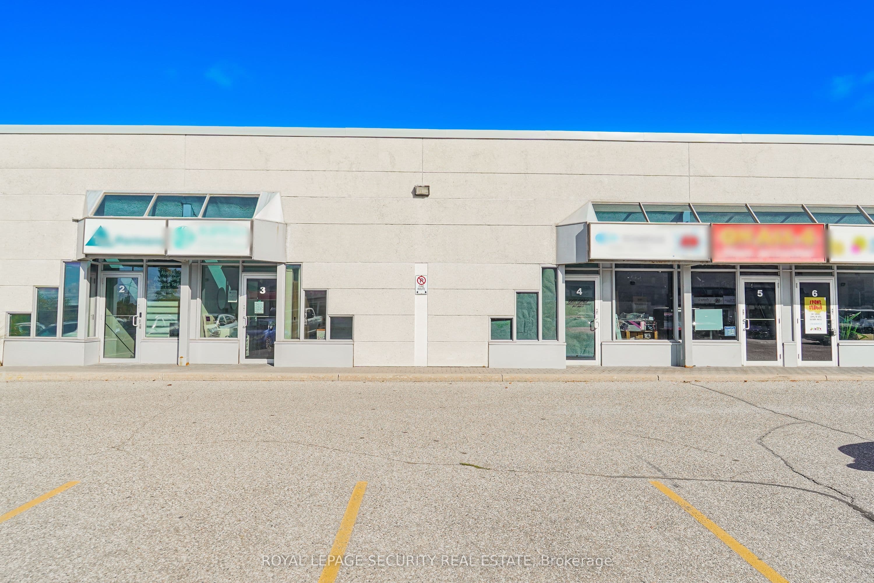 17817 Leslie Street 4, Newmarket, ON L3Y 8C6