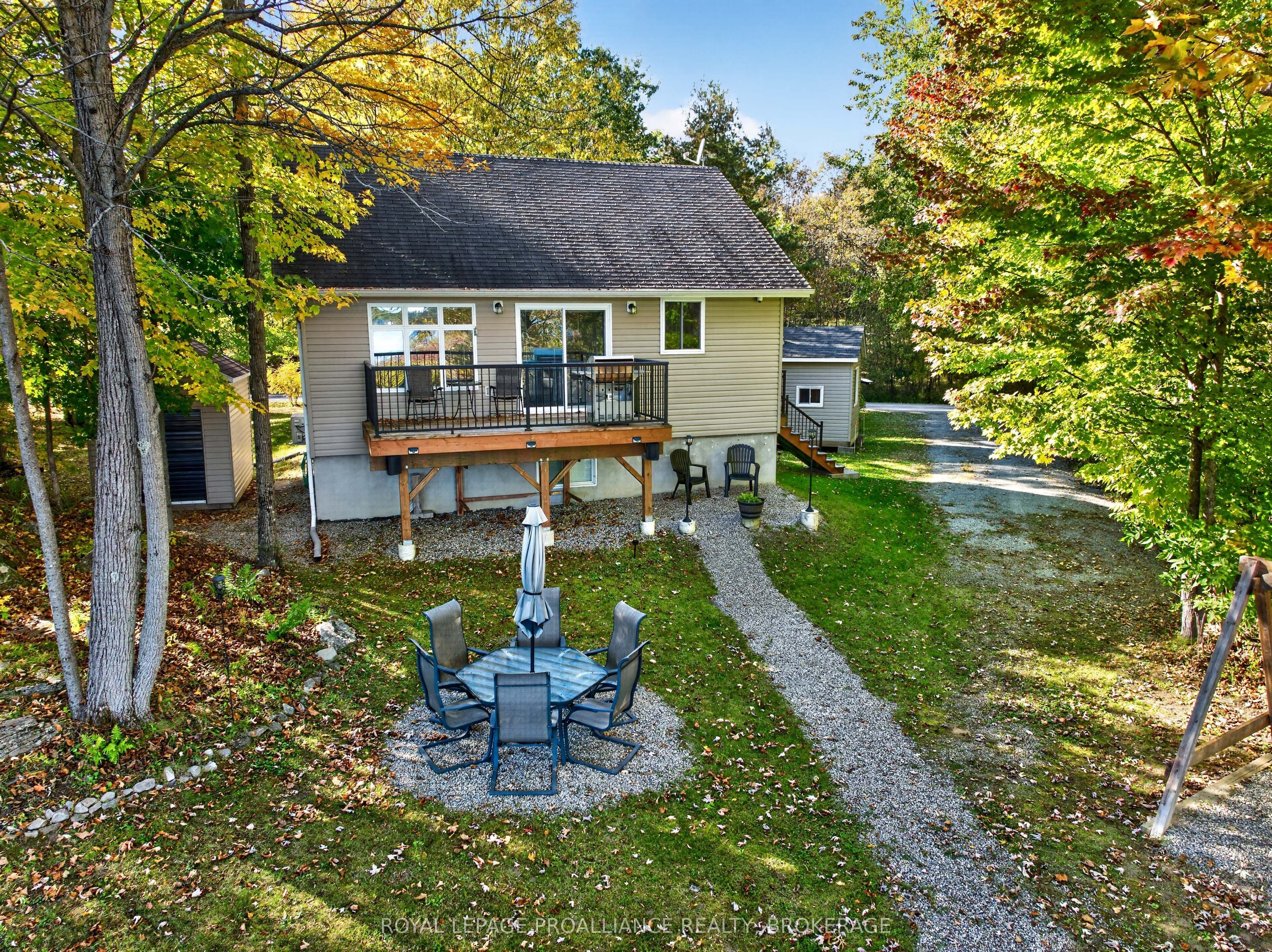 368 Troy Lake Road, Rideau Lakes, ON K0G 1E0