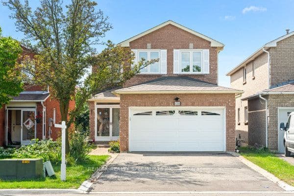 6386 Longspur Road, Mississauga, ON L5N 6H1