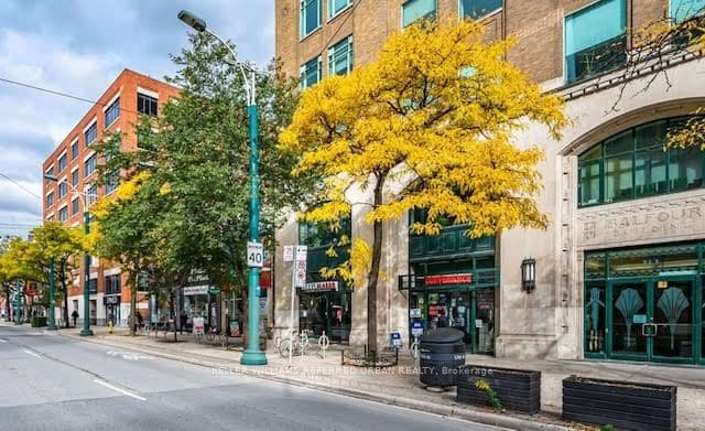 119 Spadina Avenue 700, Toronto, ON M5V 2K8
