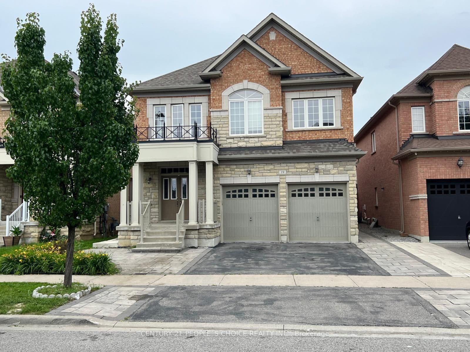 19 Antorisa Avenue E #BSMT, Vaughan, ON L4L 1A6