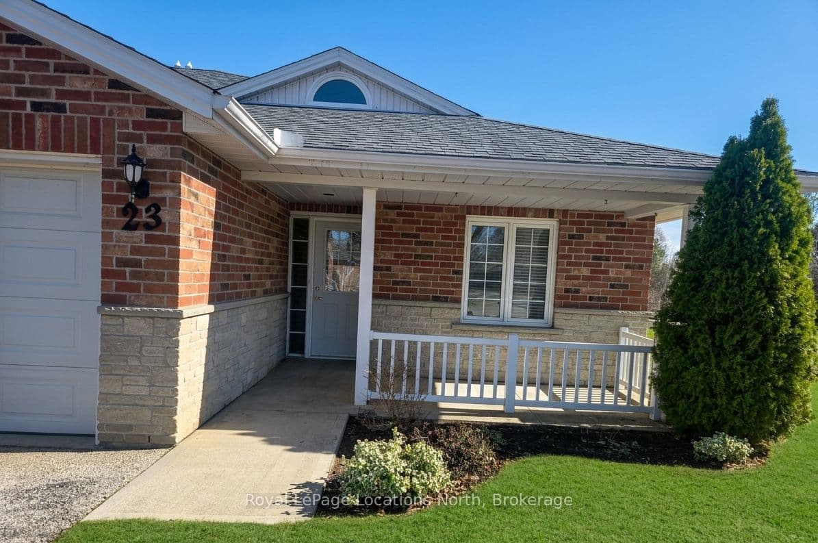 275 Huron Street 23, Clearview, ON L0M 1S0