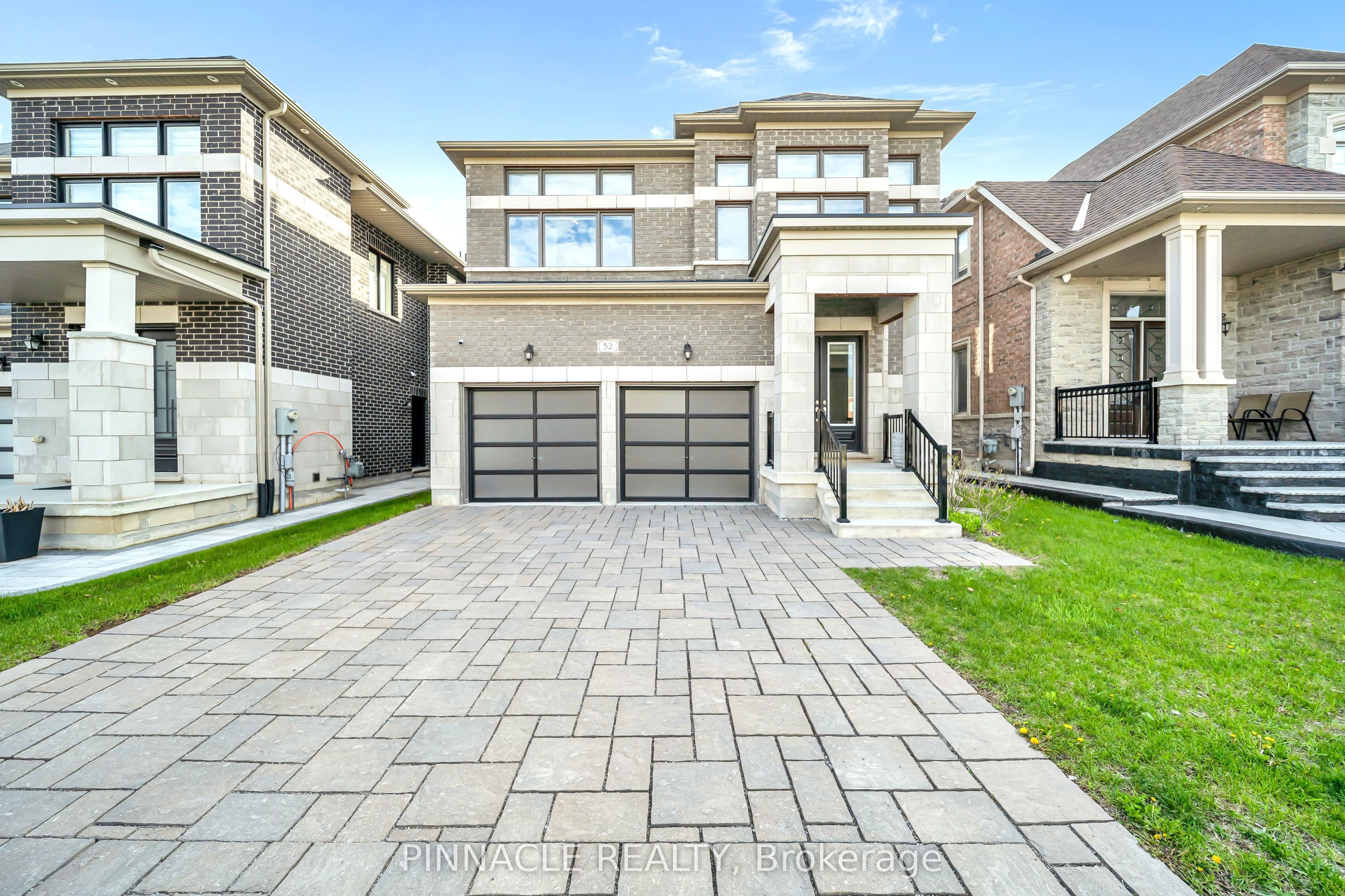 52 Chandos Gate, Vaughan, ON L4H 3N5