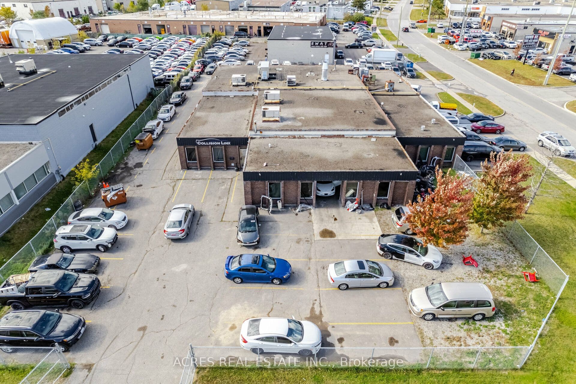 26 Bramsteele Road, Brampton, ON L6W 1B3