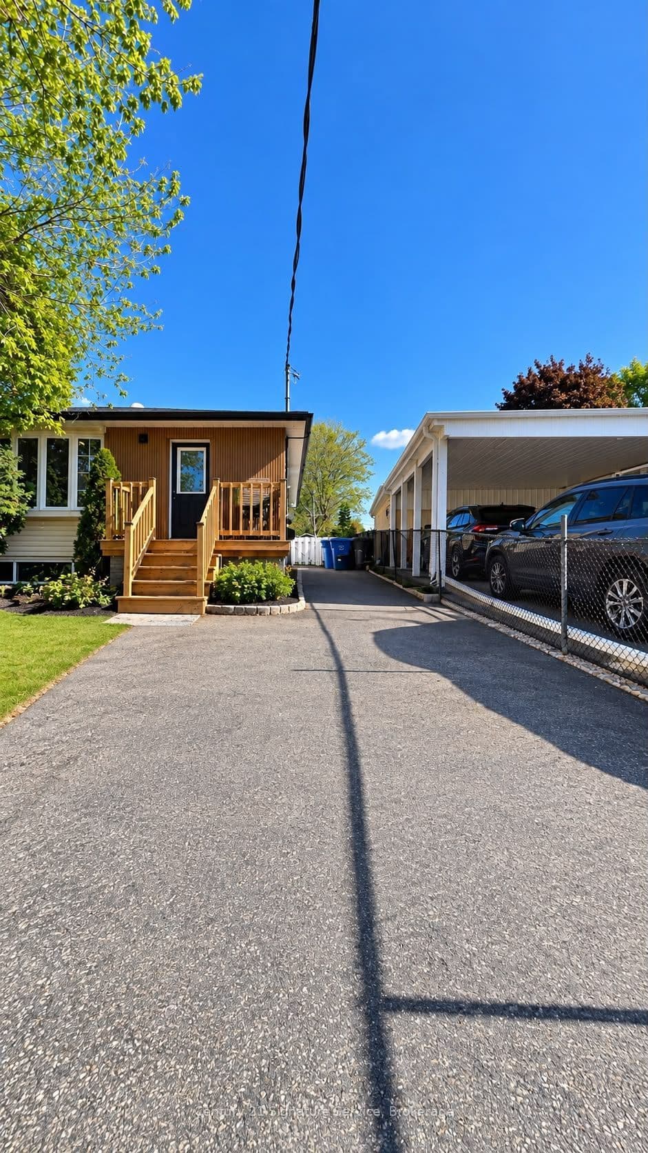 107 Bayview Parkway Basement, Newmarket, ON L3Y 3W2