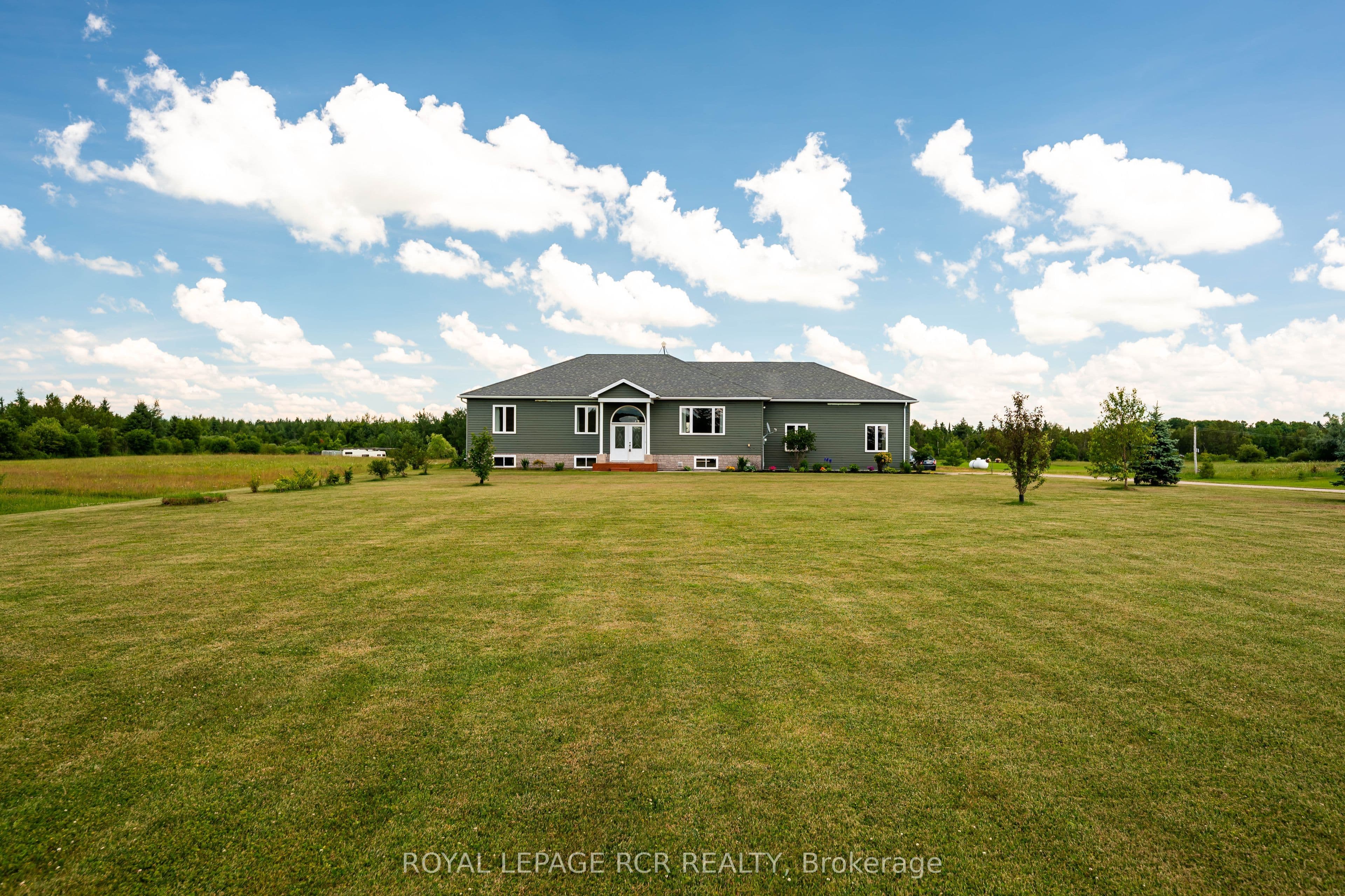 334409 7th Line, Amaranth, ON L9W 0L1
