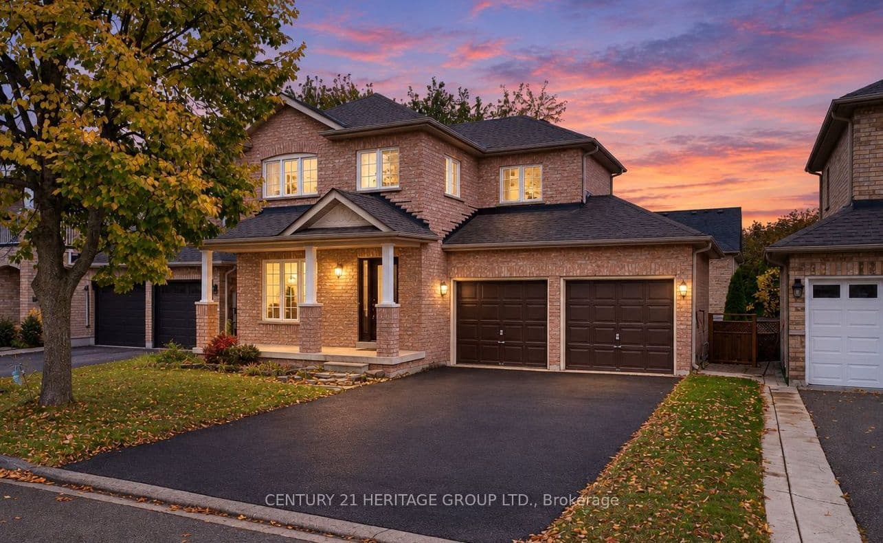 378 Spruce Grove Crescent, Newmarket, ON L3X 2X3