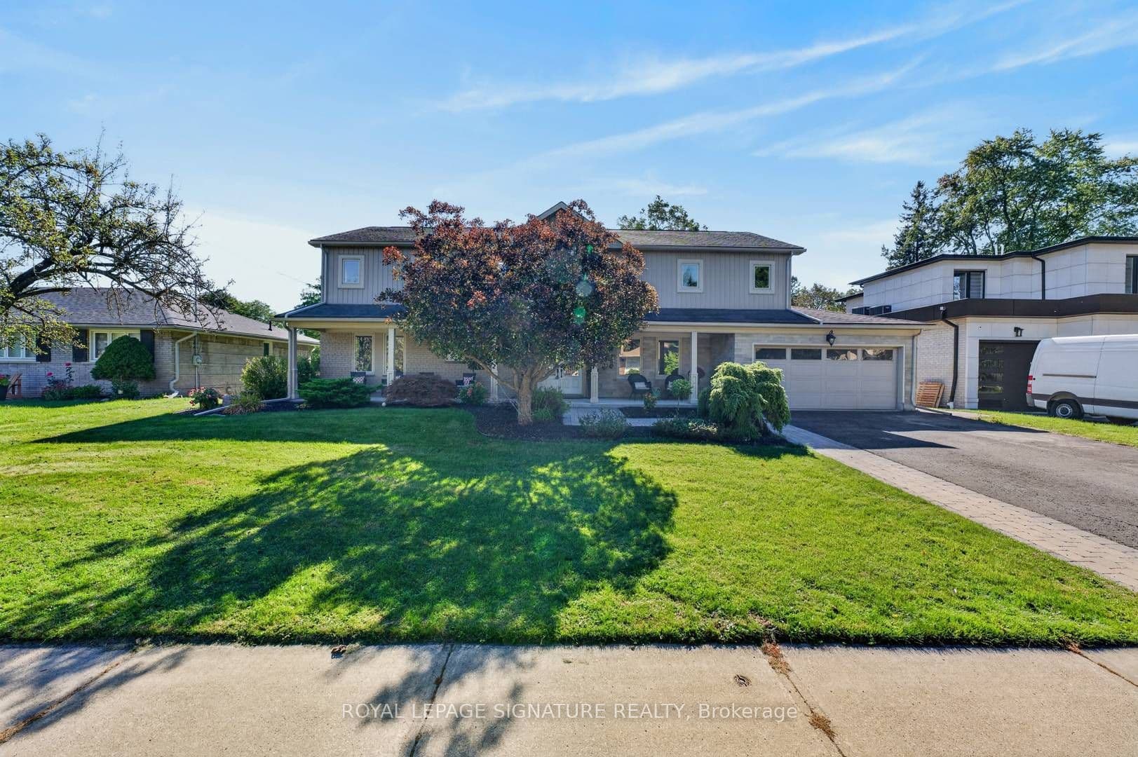 5 Bonacres Avenue, Toronto, ON M1C 1P6