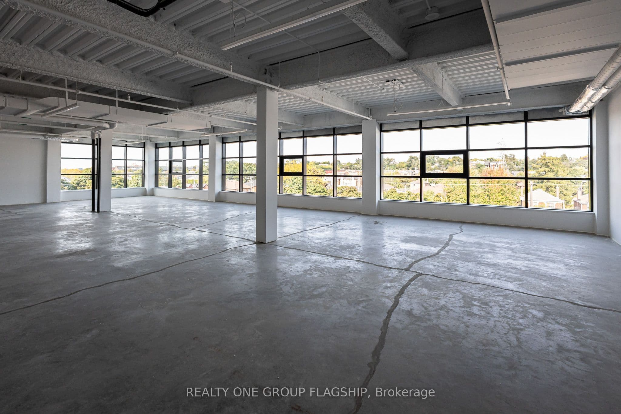 300 Geary Avenue 405, Toronto, ON M6H 2C5