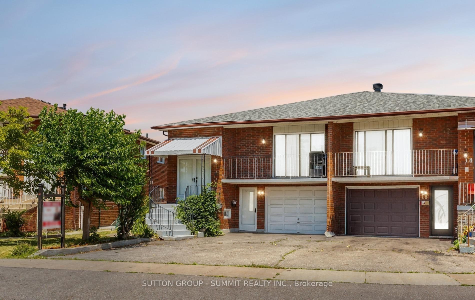 20 SAWMILL Road, Toronto, ON M3L 2M2
