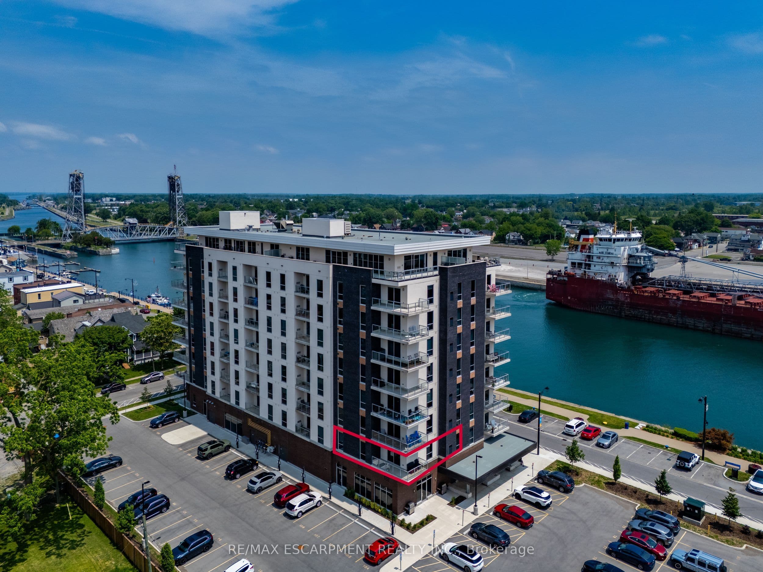 118 West Street 201, Port Colborne, ON L3K 4E6