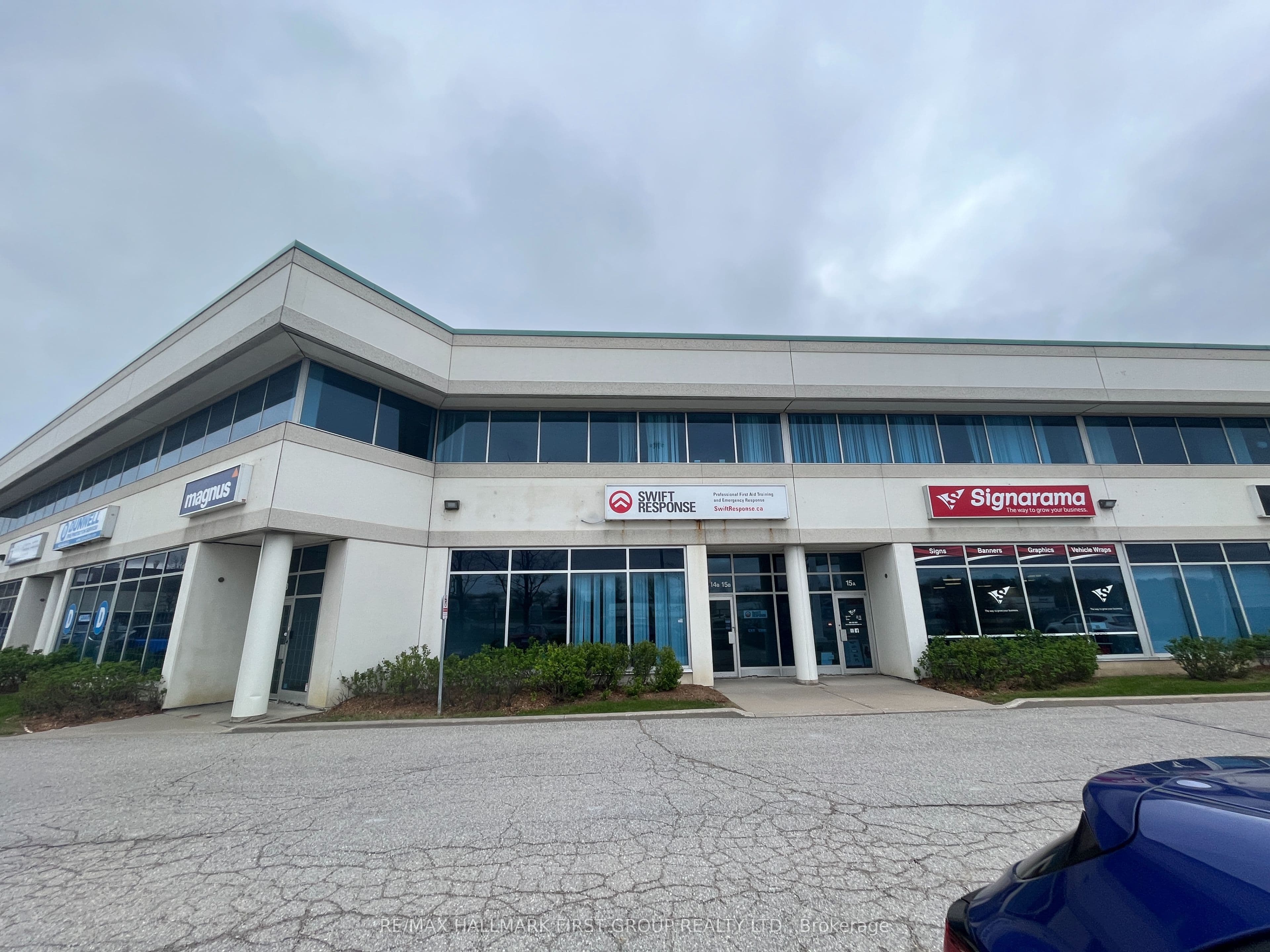 1815 Ironstone Manor #14B, Pickering, ON L1W 3W9
