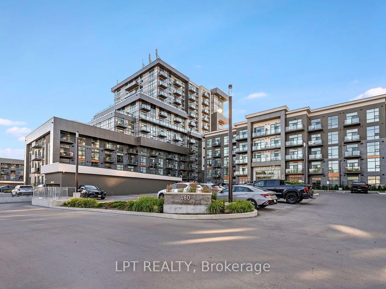460 Dundas Street E 209, Hamilton, ON L8B 2A5