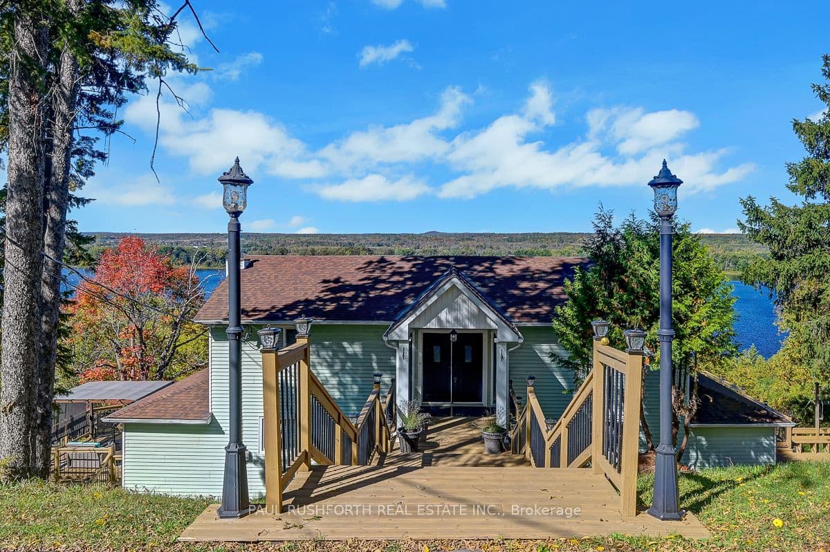 1565 Lilac Lane, Orleans - Cumberland and Area, ON K4C 1C4