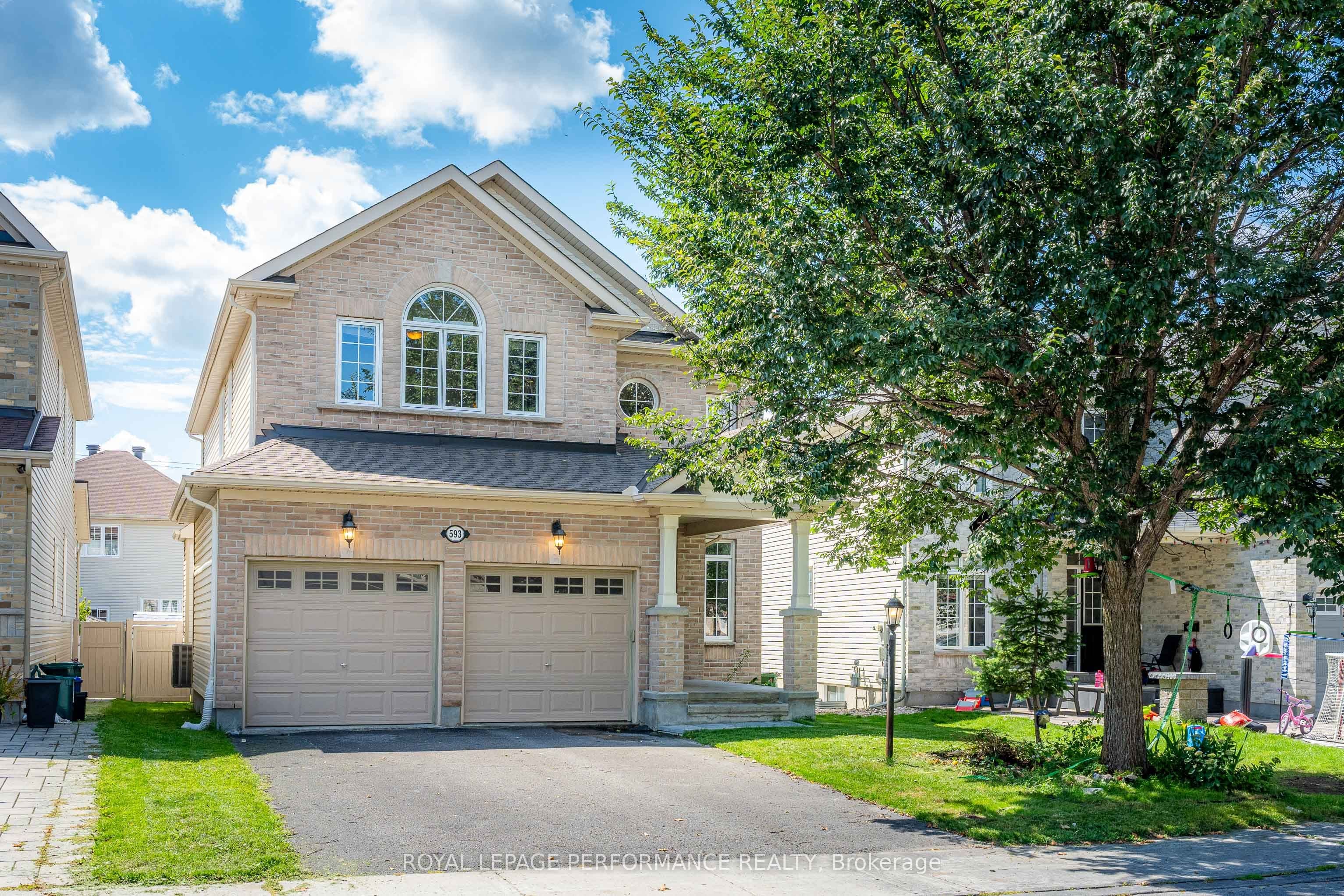 593 PINAWA Circle, Barrhaven, ON K2J 5Y2