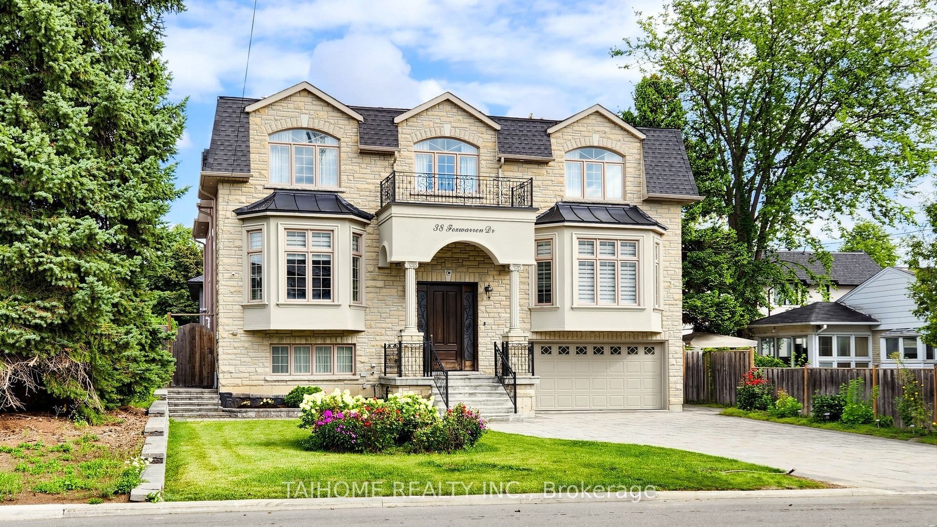 38 Foxwarren Drive, Toronto, ON M2K 1L3