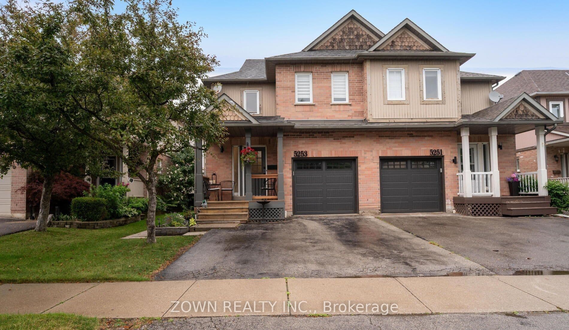 5253 Bushelgrove Circle, Mississauga, ON L5M 6C5