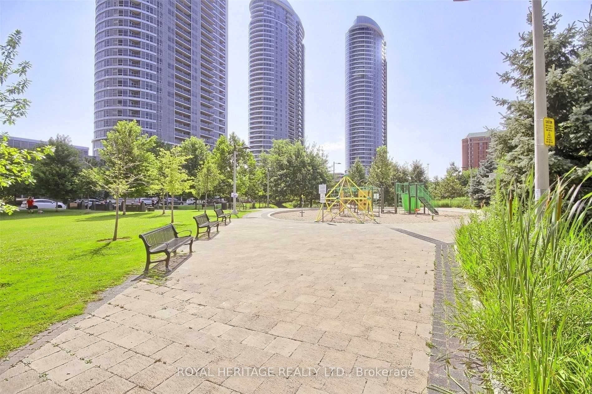 225 Village Green Square E 409, Toronto, ON M1S 0N4