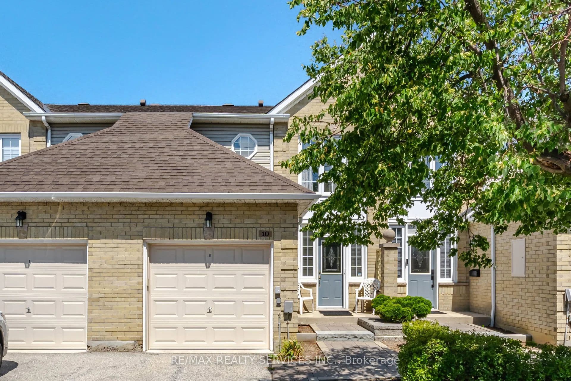 10 Hartnell Square, Brampton, ON L6S 5W7