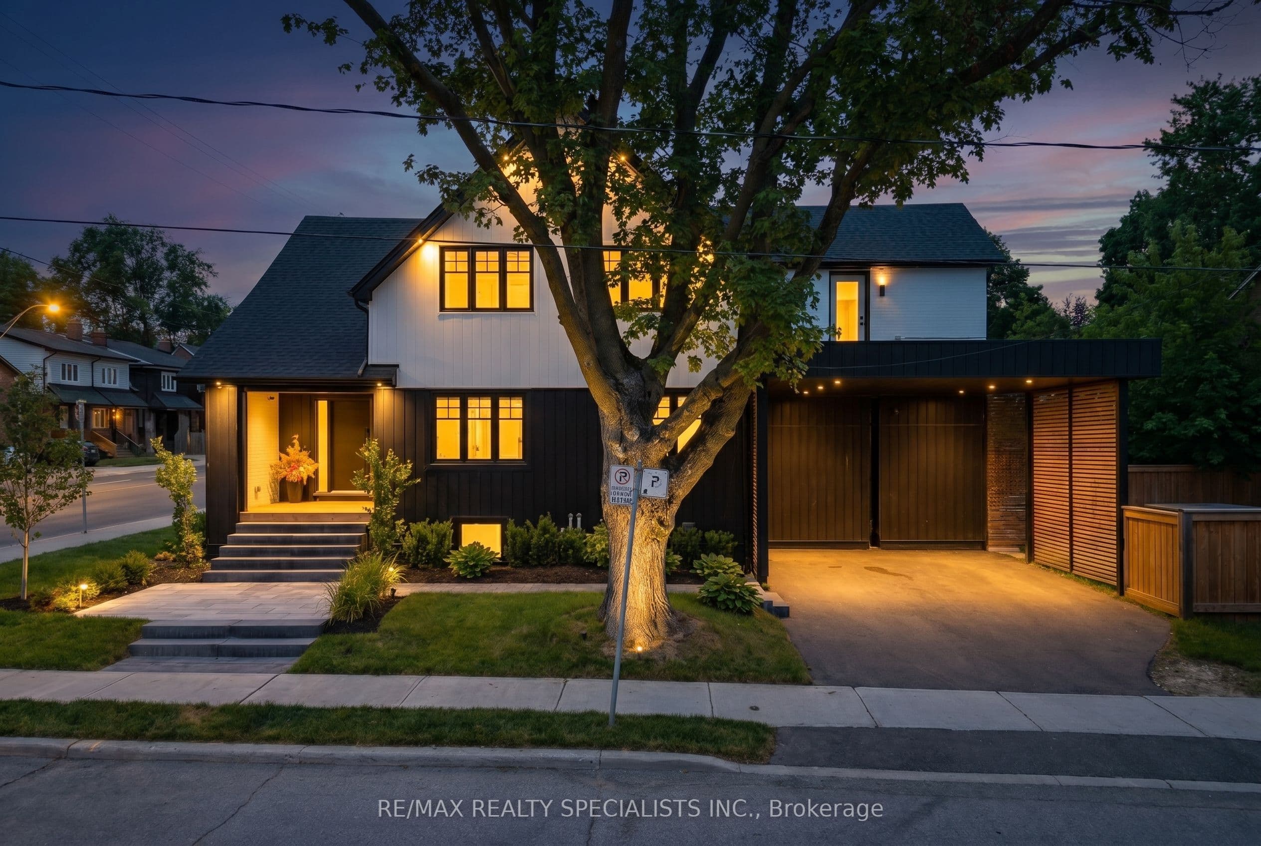 997 Mount Pleasant Road, Toronto, ON M4P 2L9