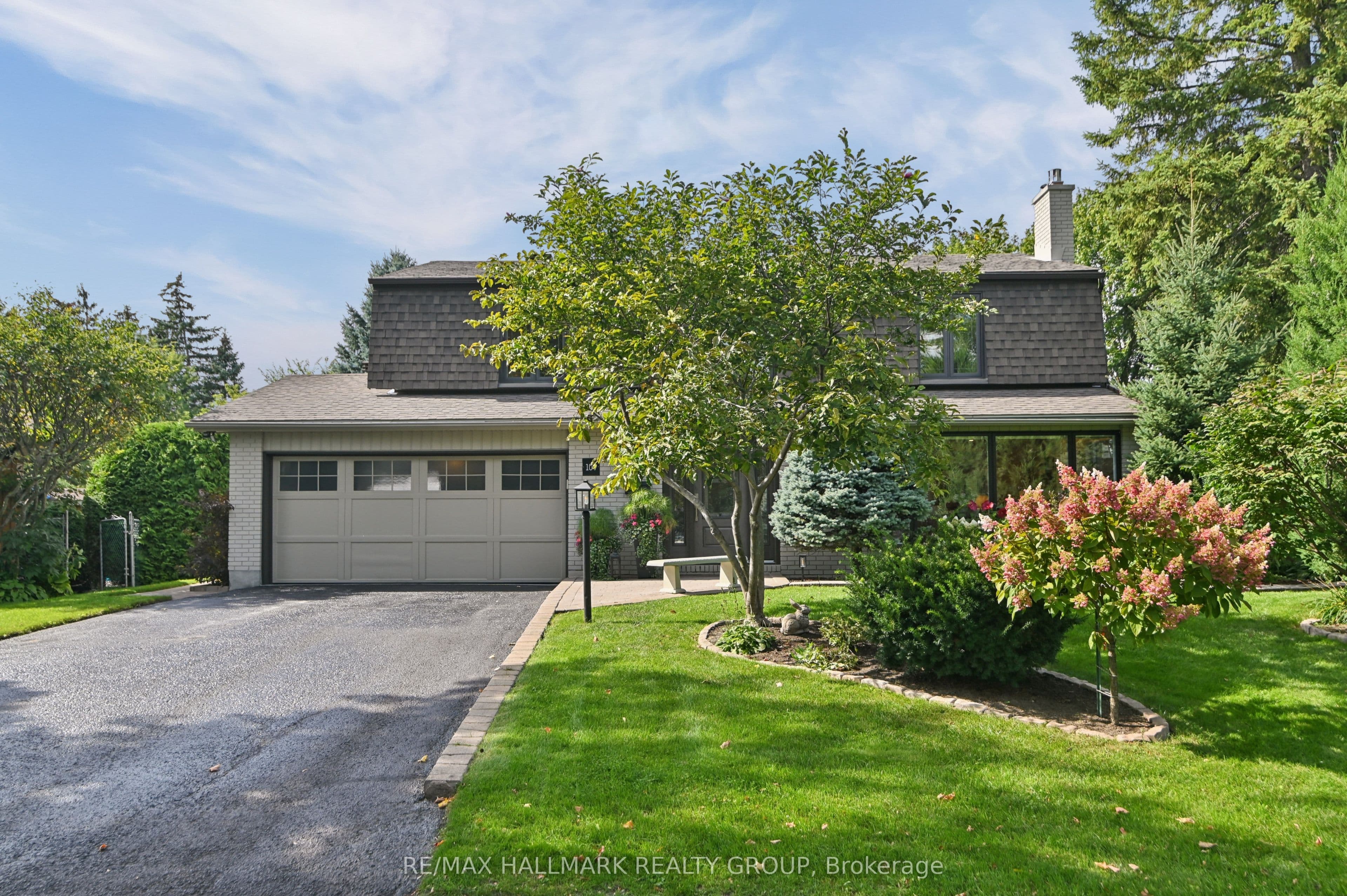 109 Parkglen Court, Meadowlands - Crestview and Area, ON K2G 3H2