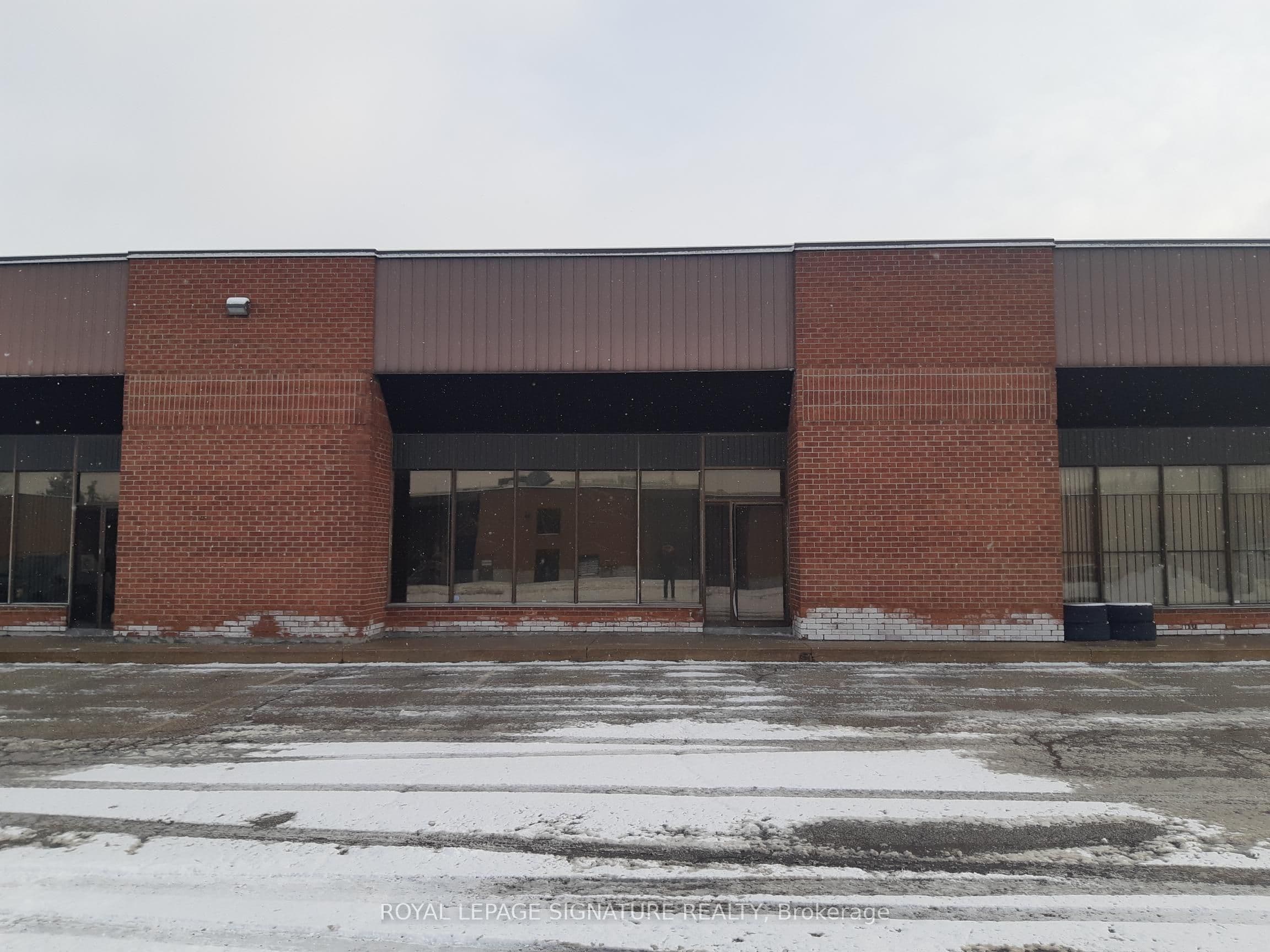145 Riviera Drive 8, Markham, ON L3R 5J6