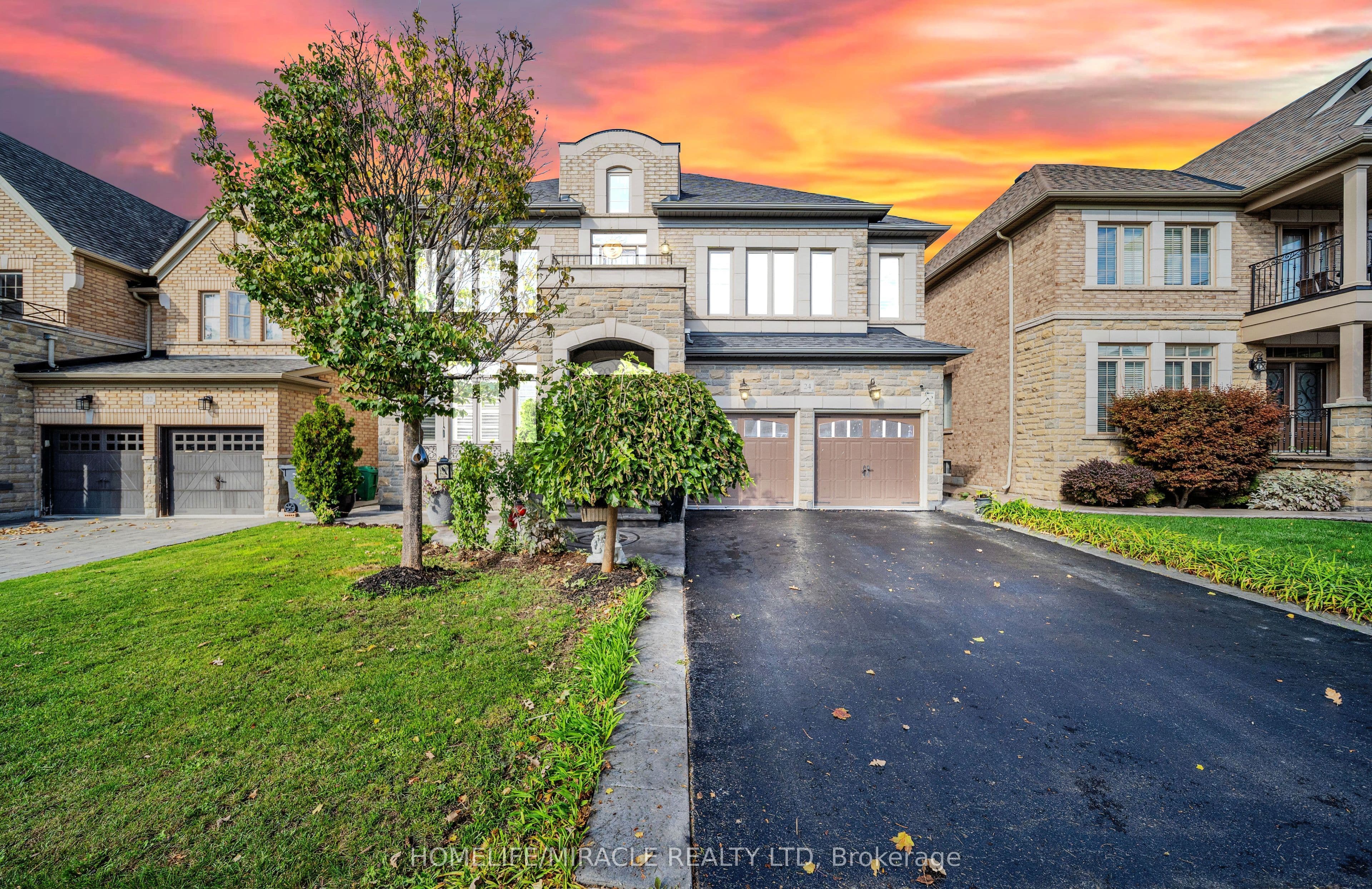 24 Haywood Drive, Brampton, ON L6X 0W1