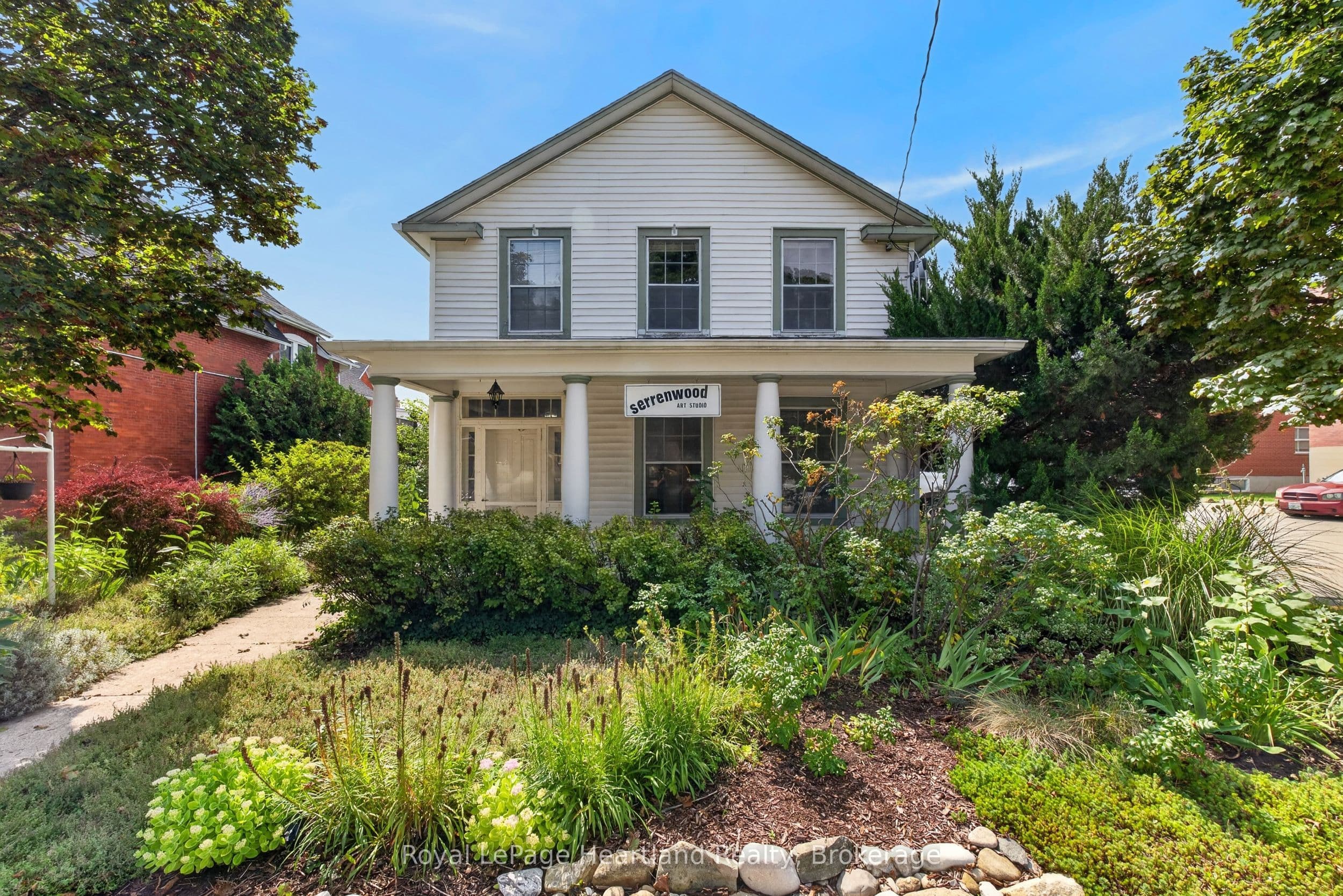 18 Nelson Street E, Goderich, ON N7A 1R6