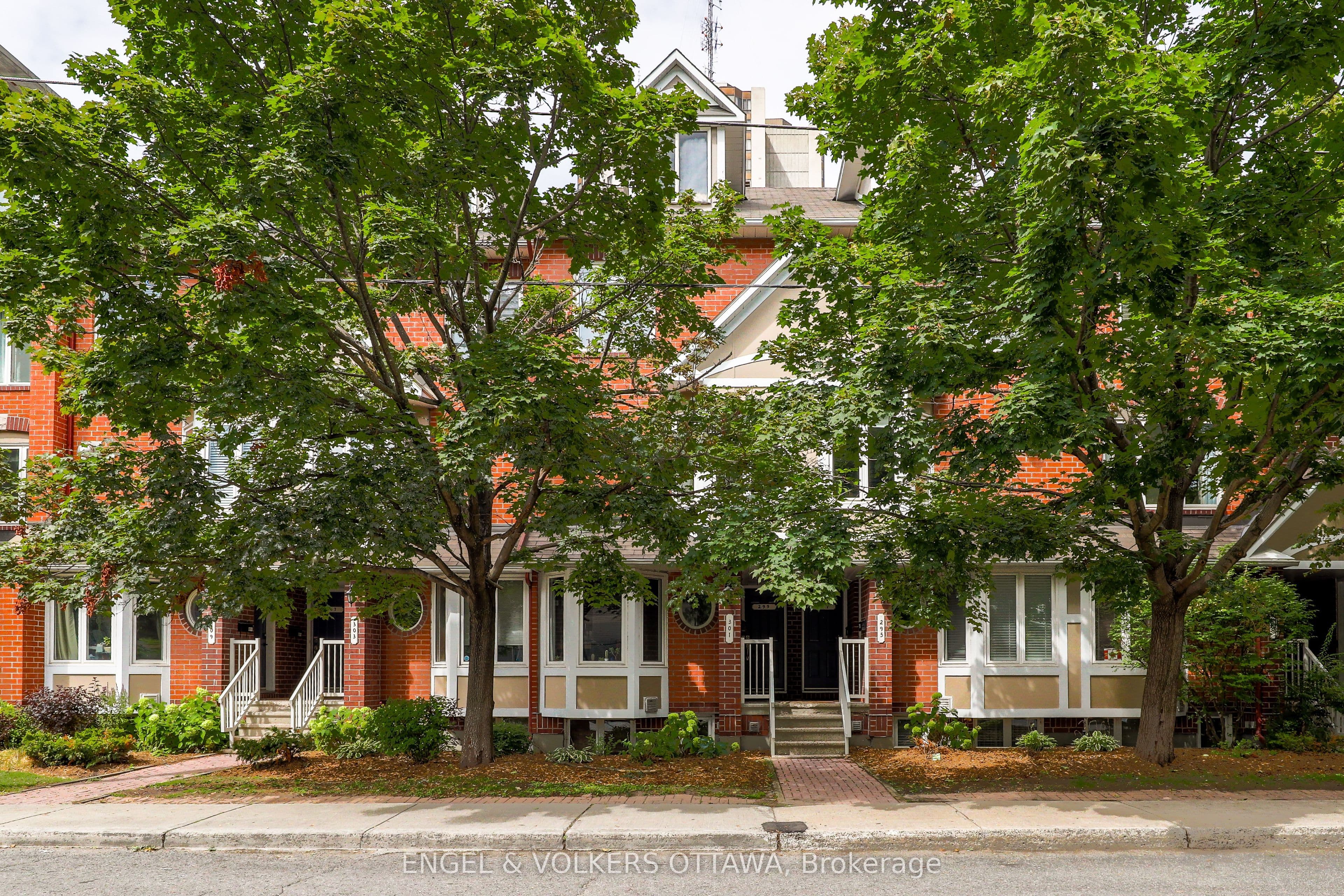 301 NEPEAN Street, Ottawa Centre, ON K1R 5G2