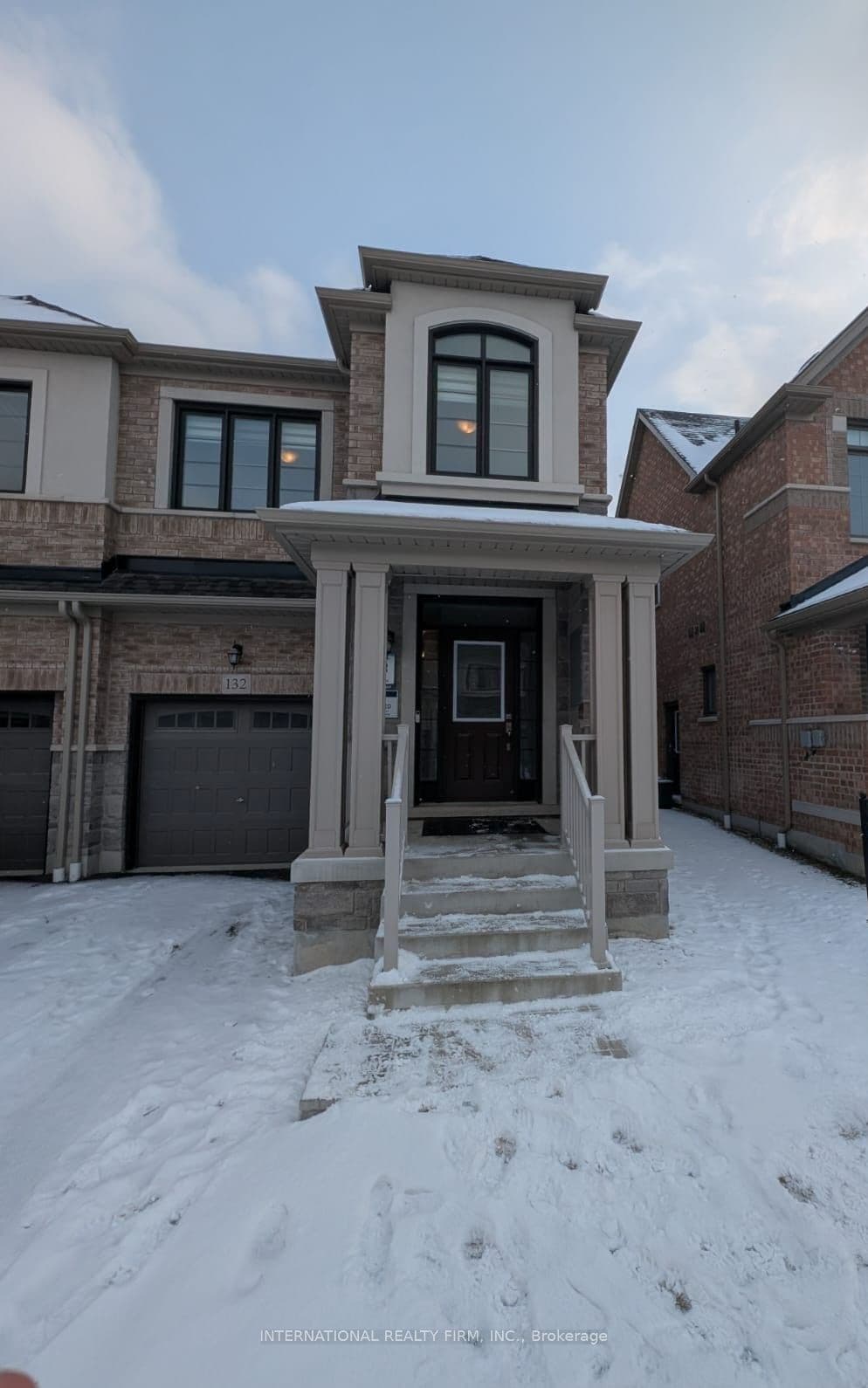 132 Laing Drive, Whitby, ON L1P 0N5