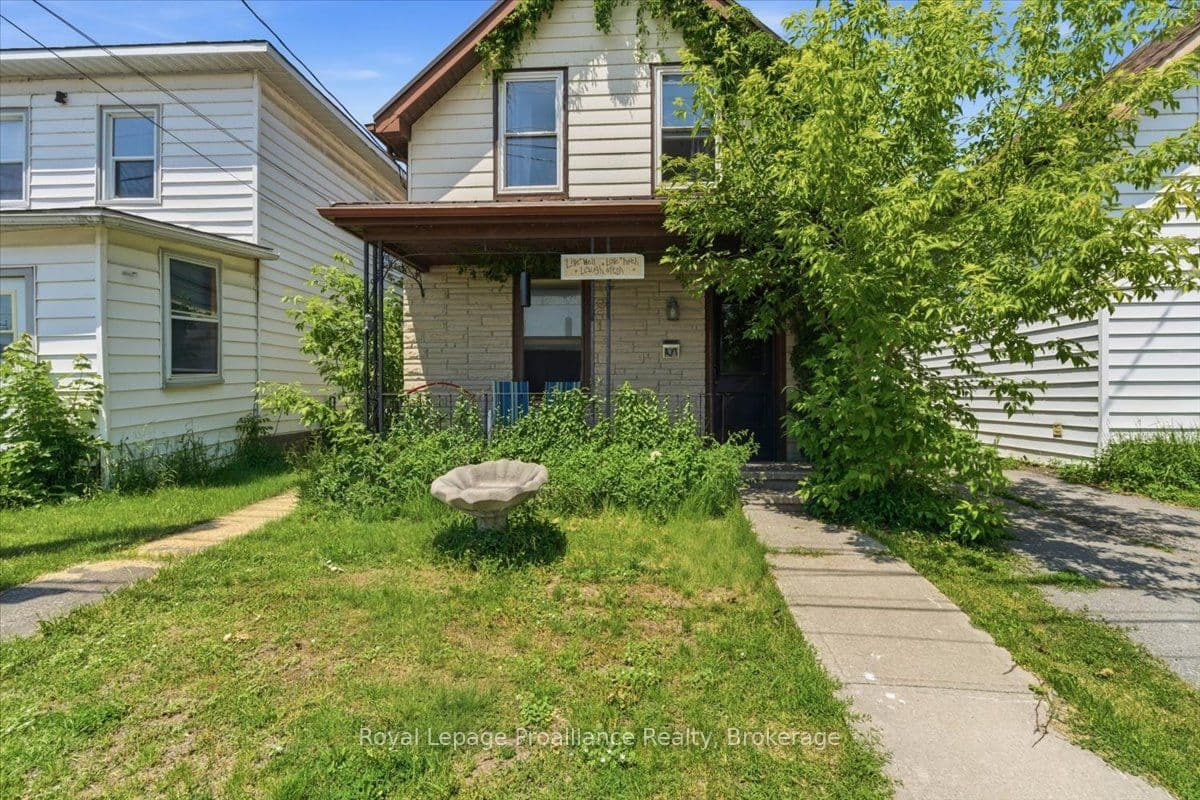 431 Main Street, Deseronto, ON K0K 1X0