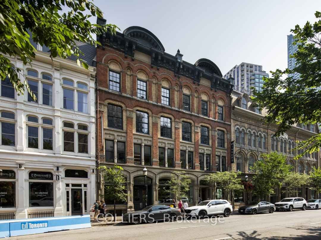 43 Front Street E 200, Toronto, ON M5E 1B3