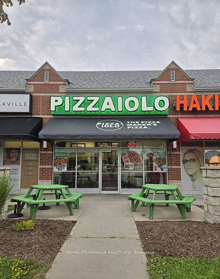 2335 Trafalgar Road #D2, Oakville, ON L6H 6N9