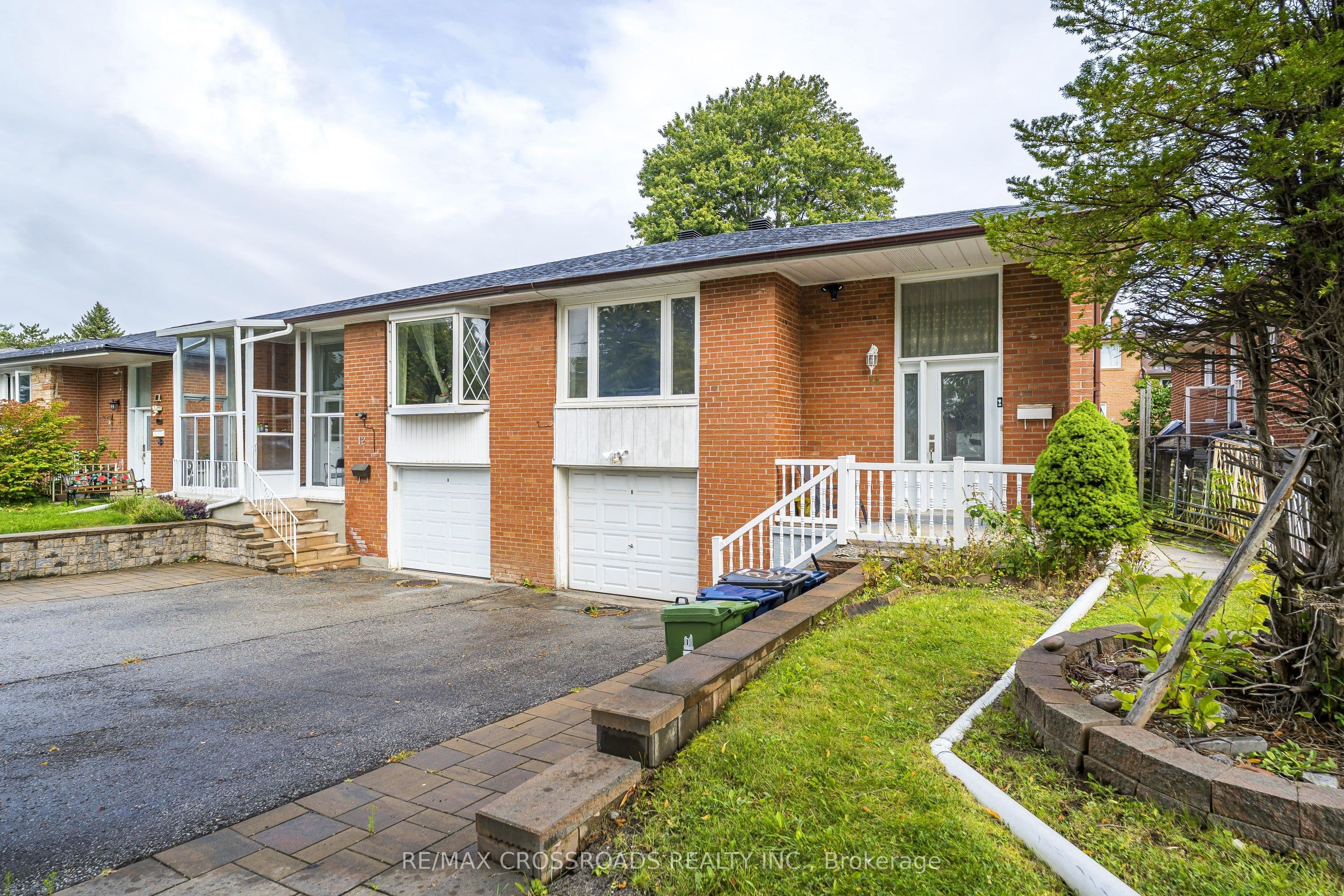 14 Reiber Crescent, Toronto, ON M2H 1C4