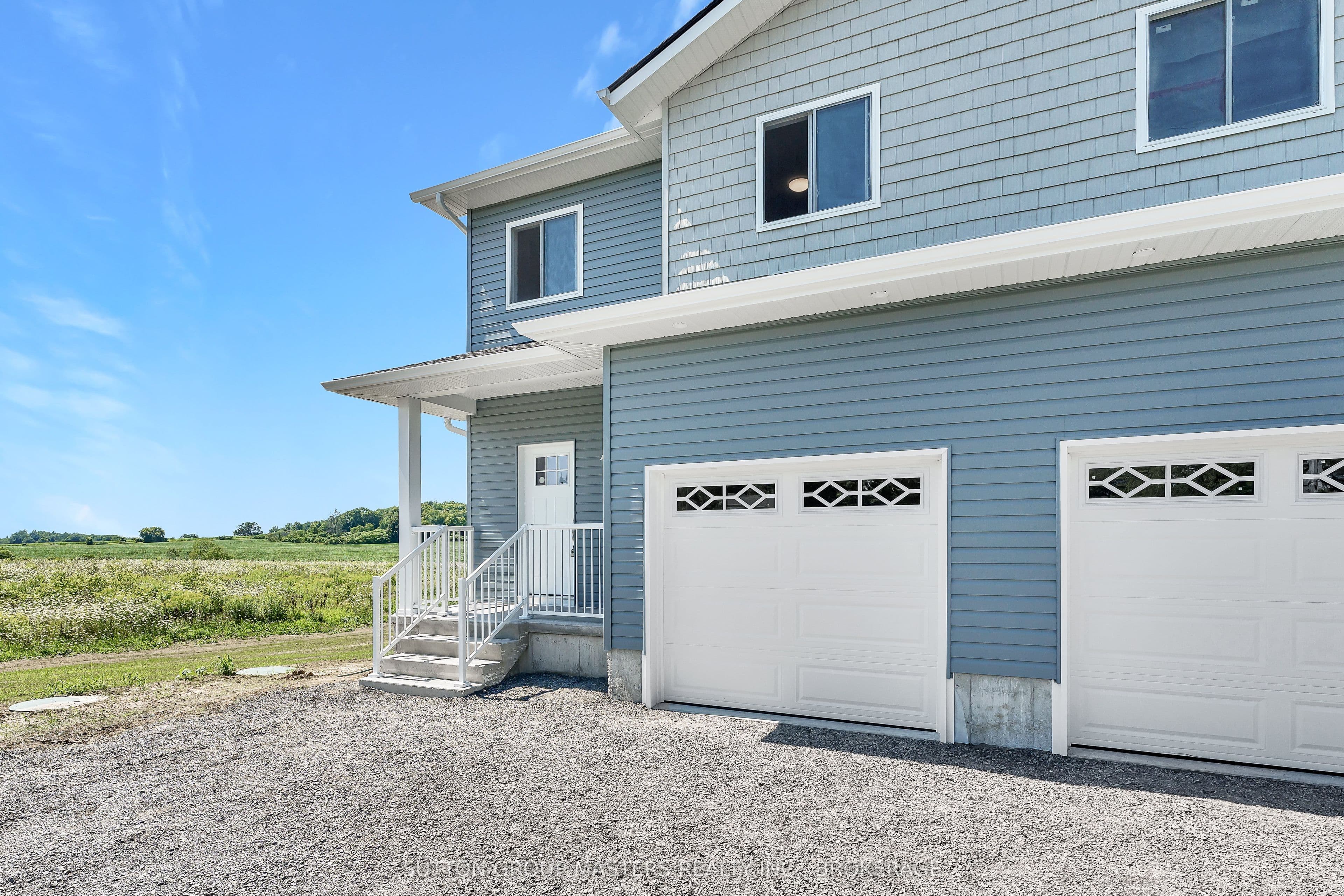 108 Main Street A, Front of Leeds & Seeleys Bay, ON K0H 2N0