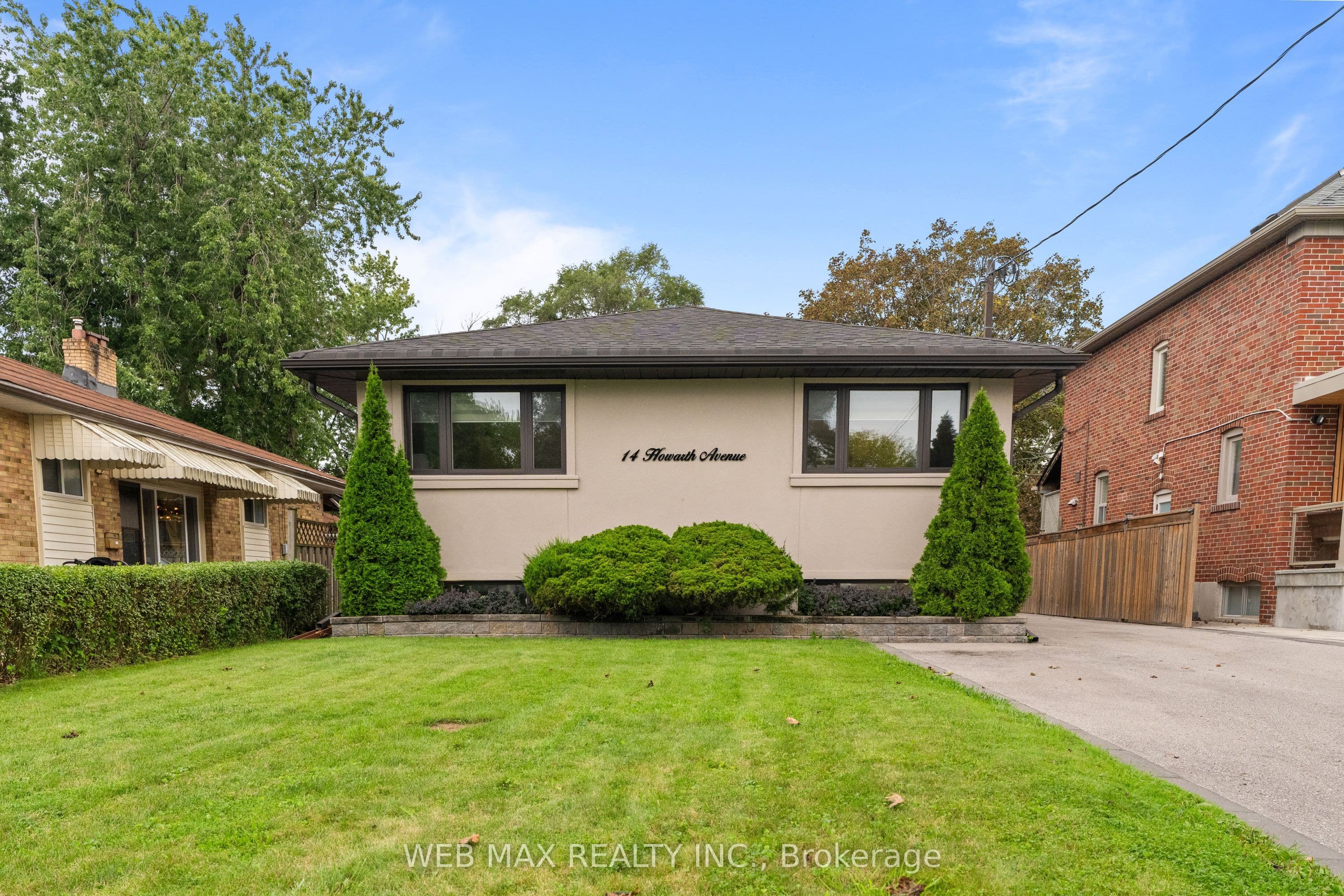 14 Howarth Avenue, Toronto, ON M1R 1H4