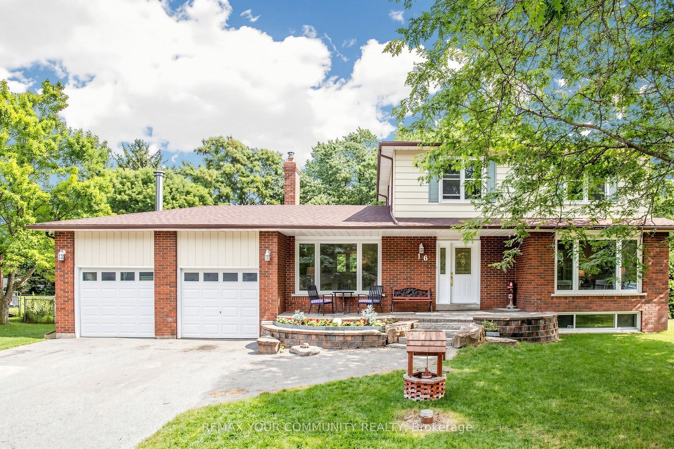 16 Ramsay Street, East Gwillimbury, ON L9N 1G4