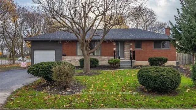 43 Patterson Avenue Bsmt, Brantford, ON N3S 6X1