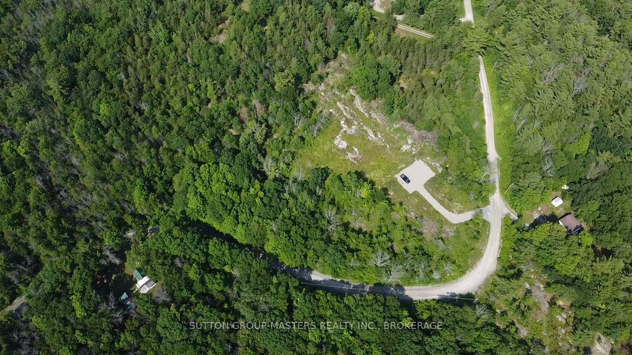 300 Woodcocks Mills Road, Stone Mills, ON K0K 3G0