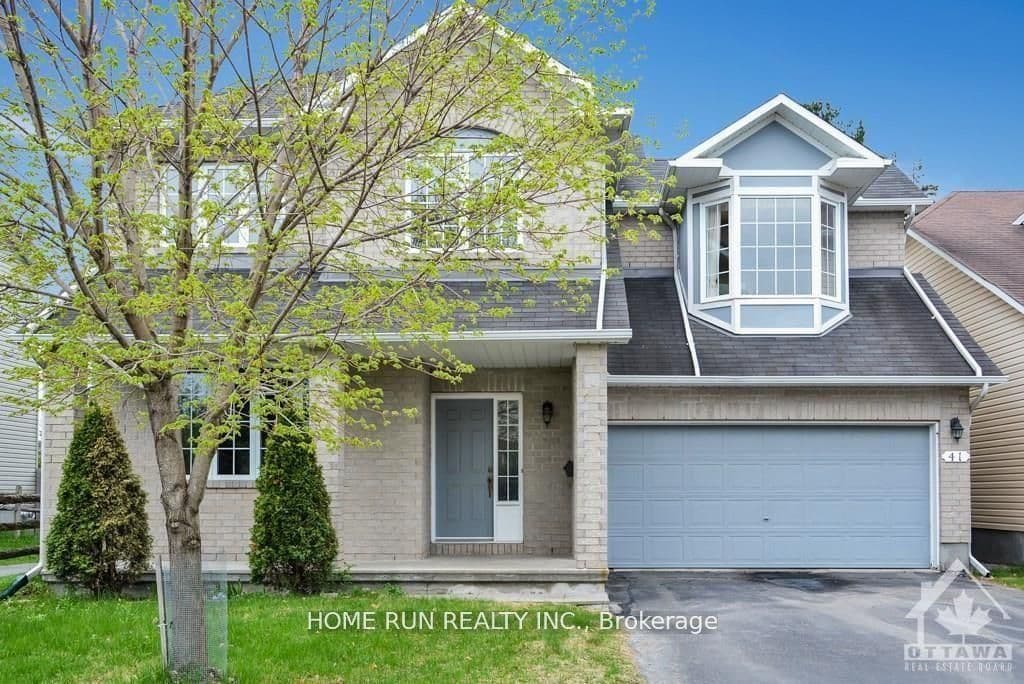 41 BRECHIN Crescent, Kanata, ON K2W 1E4