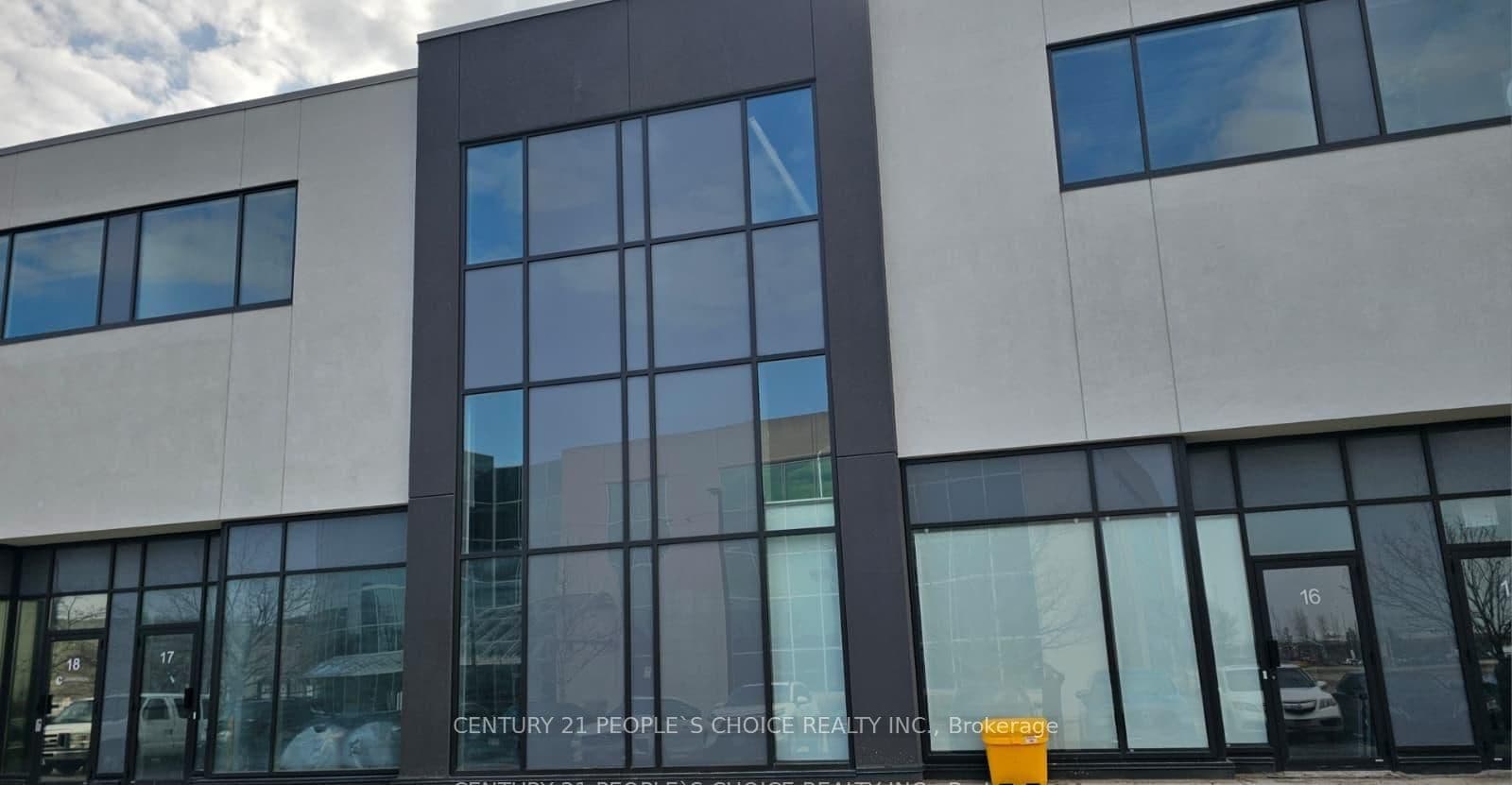 5270 Solar Drive 16, Mississauga, ON L4W 0G7